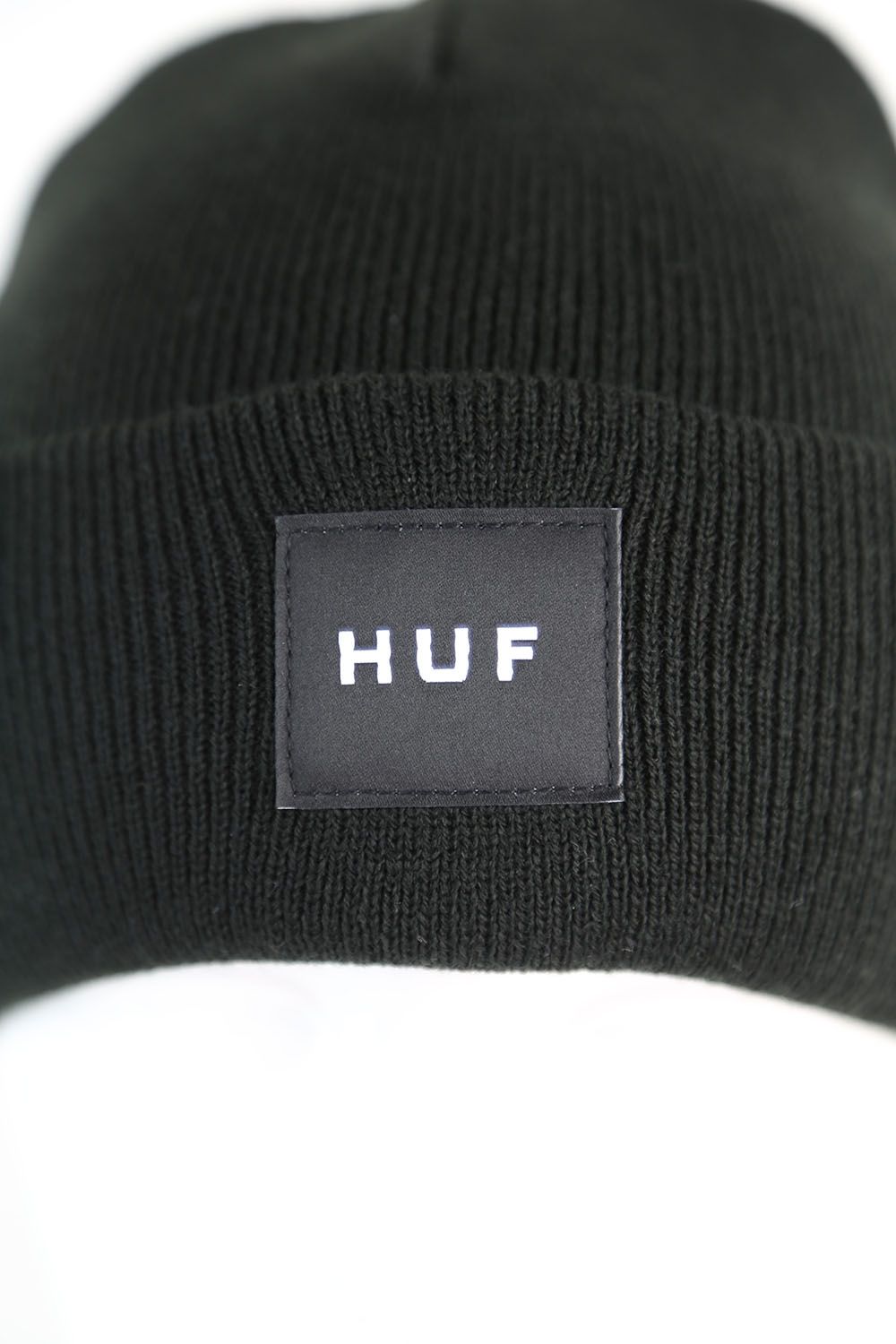 ESSENTIALS BOX LOGO BEANIE / ブラック、オレンジ