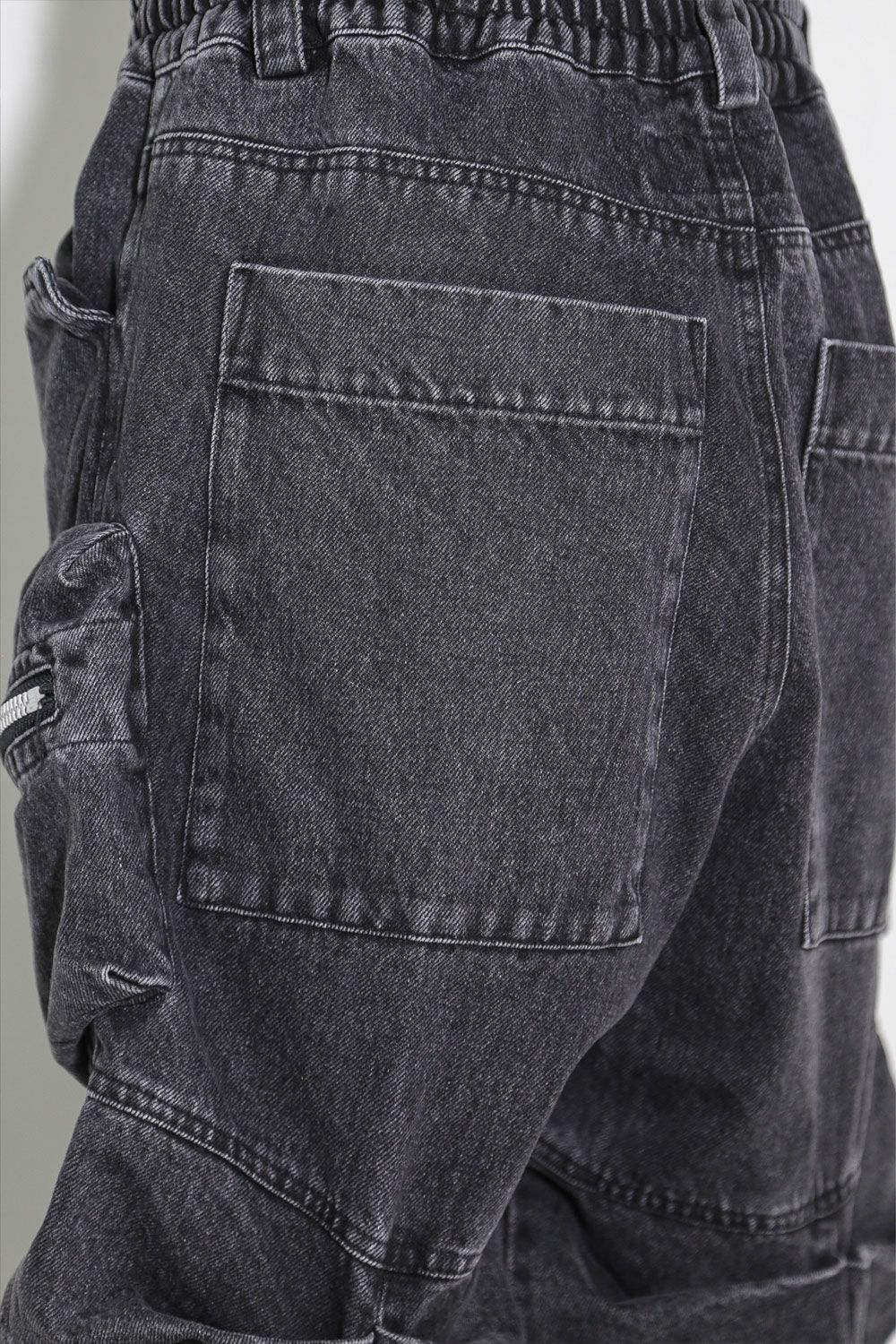 デニム"モンスタータック"フレアバギーパンツ / Denim Tuck Flare Baggy Pants / ブラック / ag-10031-1