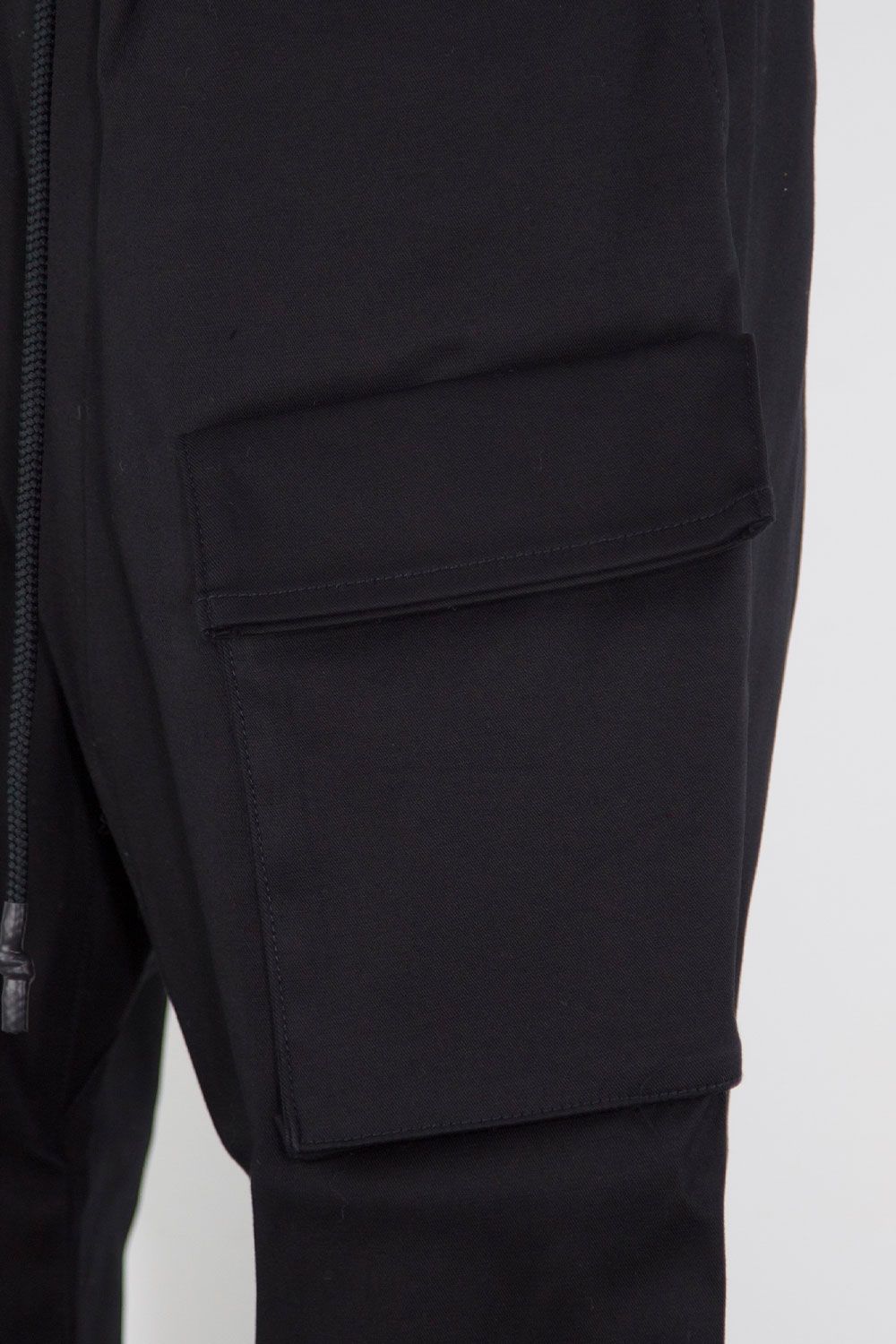 CROSS CARGO PANTS / ブラック