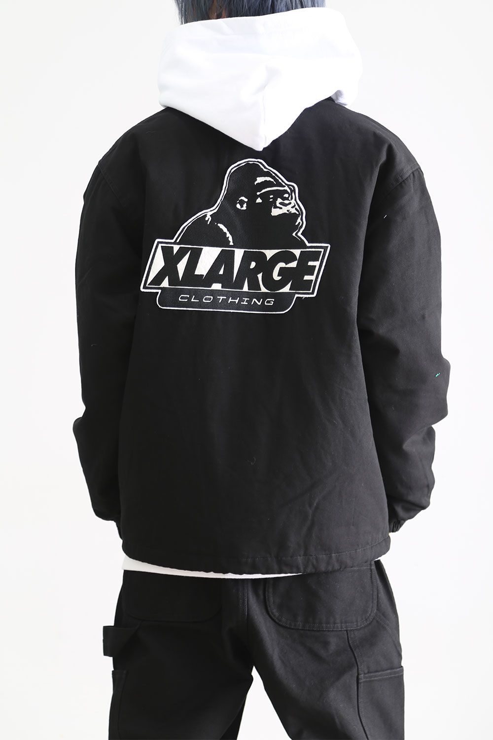 美品XLARGE×NEWERA WALKINGAPE DUCKコーチジャケット