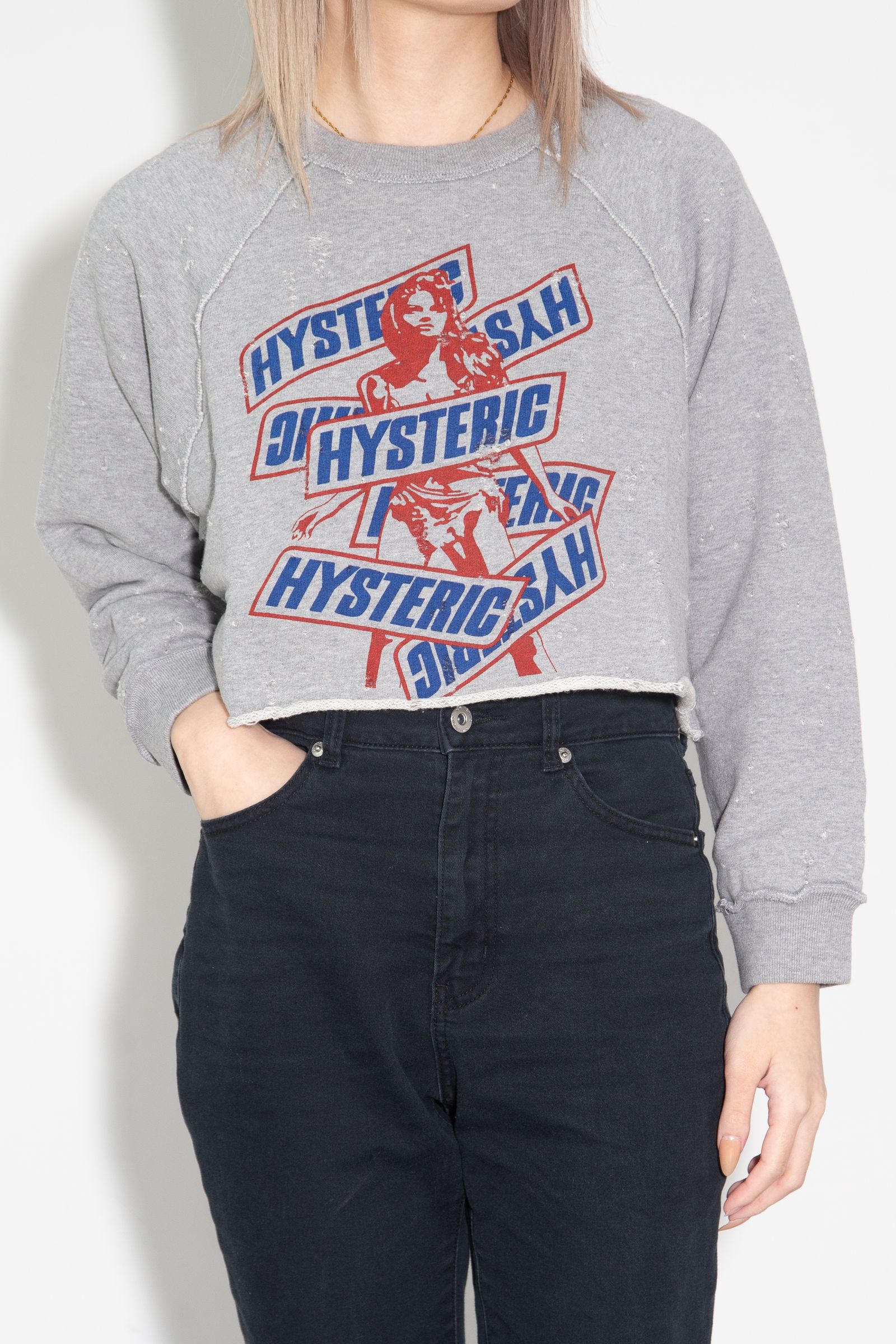 IT’S SO HYSTERIC ショート丈スウェット / グレー