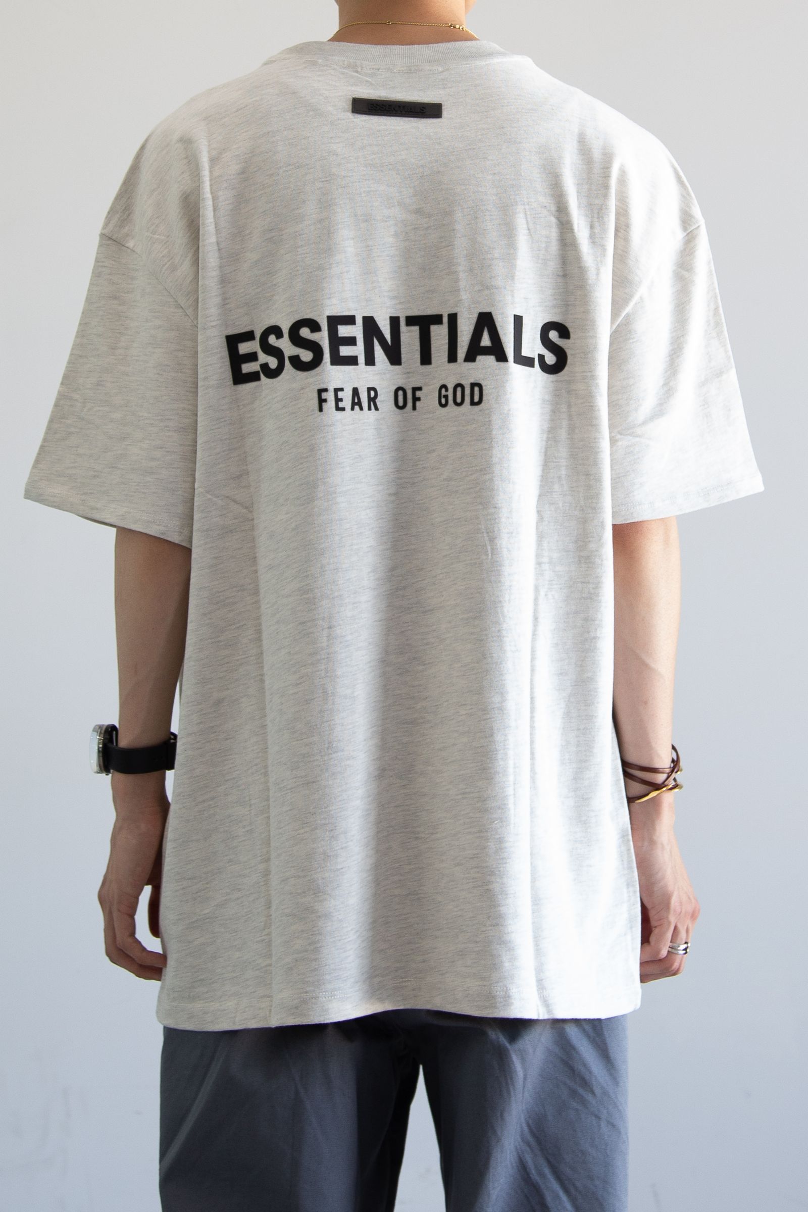 【M】 Essentials Cream T-Shirt③