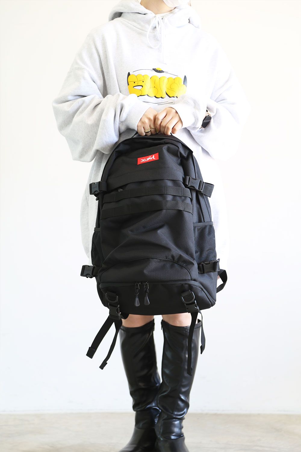 【人気定番商品】MILLS LOGO ADVENTURE BACKPACK / レッド
