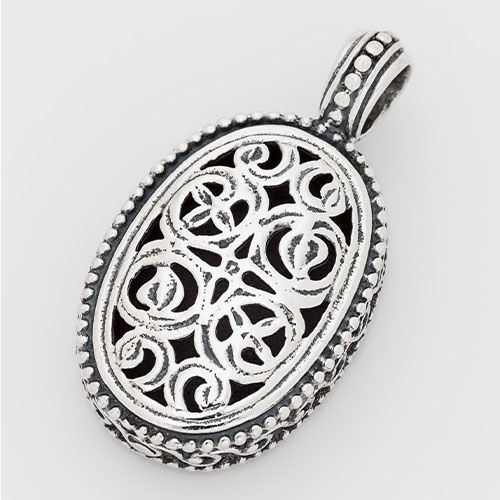 Garden Shadows Medium Pendant / GP008