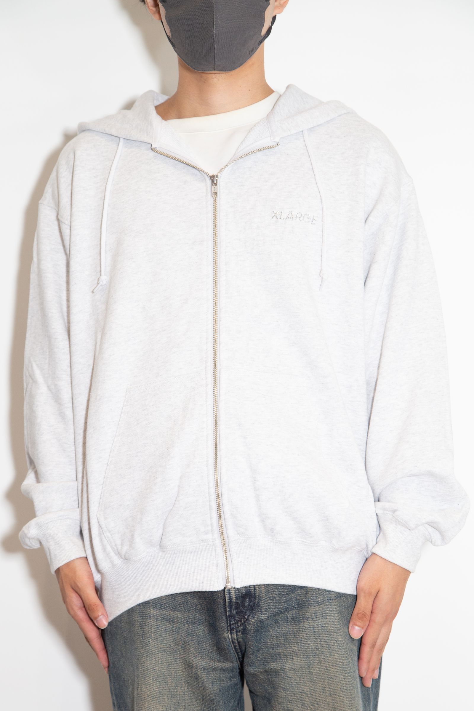RHINESTONE OG ZIP HOODED SWEATSHIRT / アッシュ