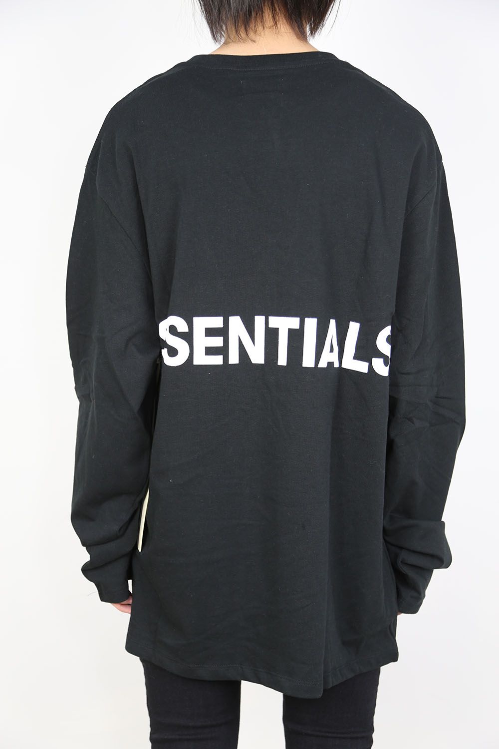 BACK LOGO L/S TEE / ブラック