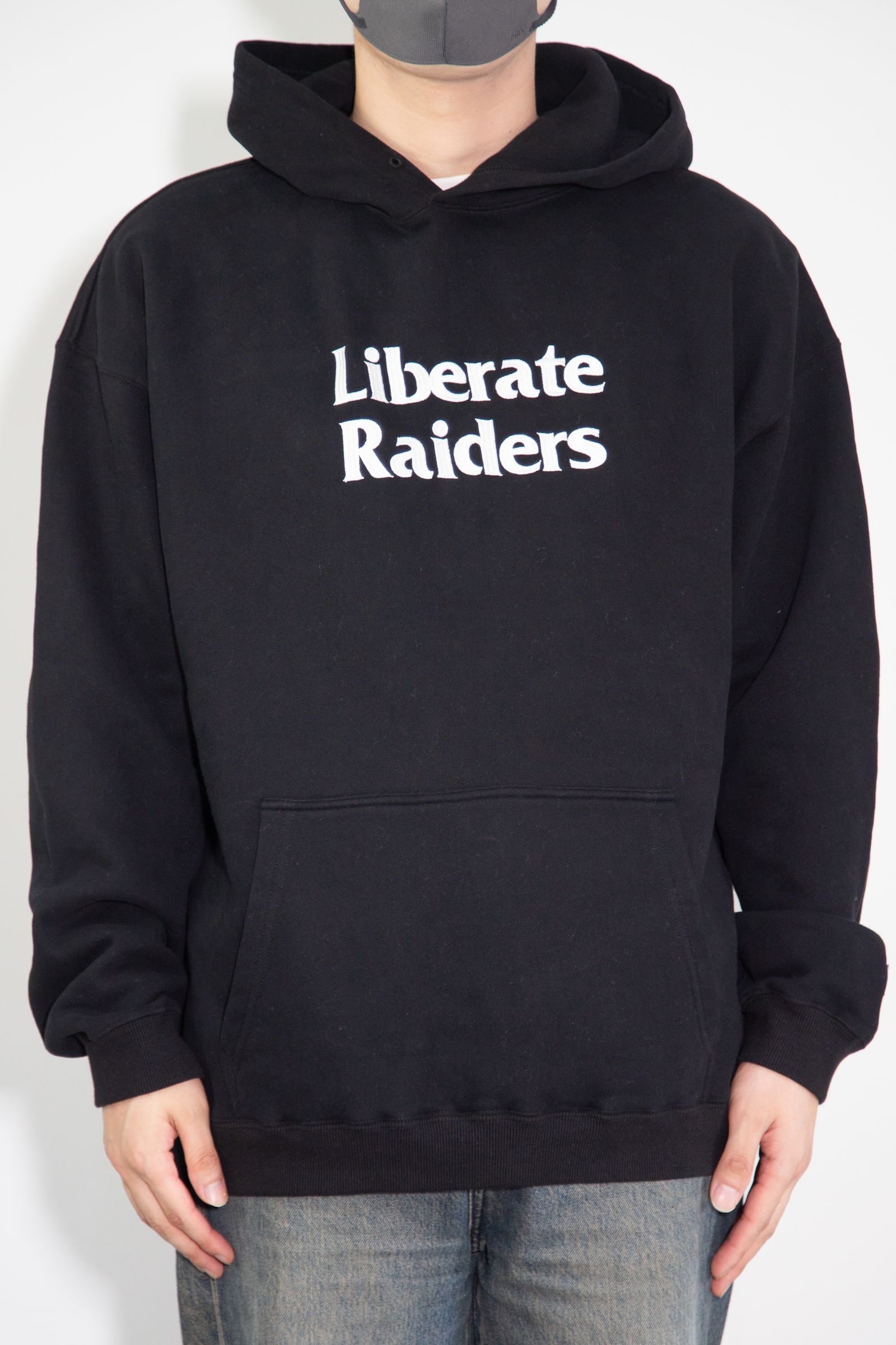 LR EMBROIDERY HOODIE / ブラック