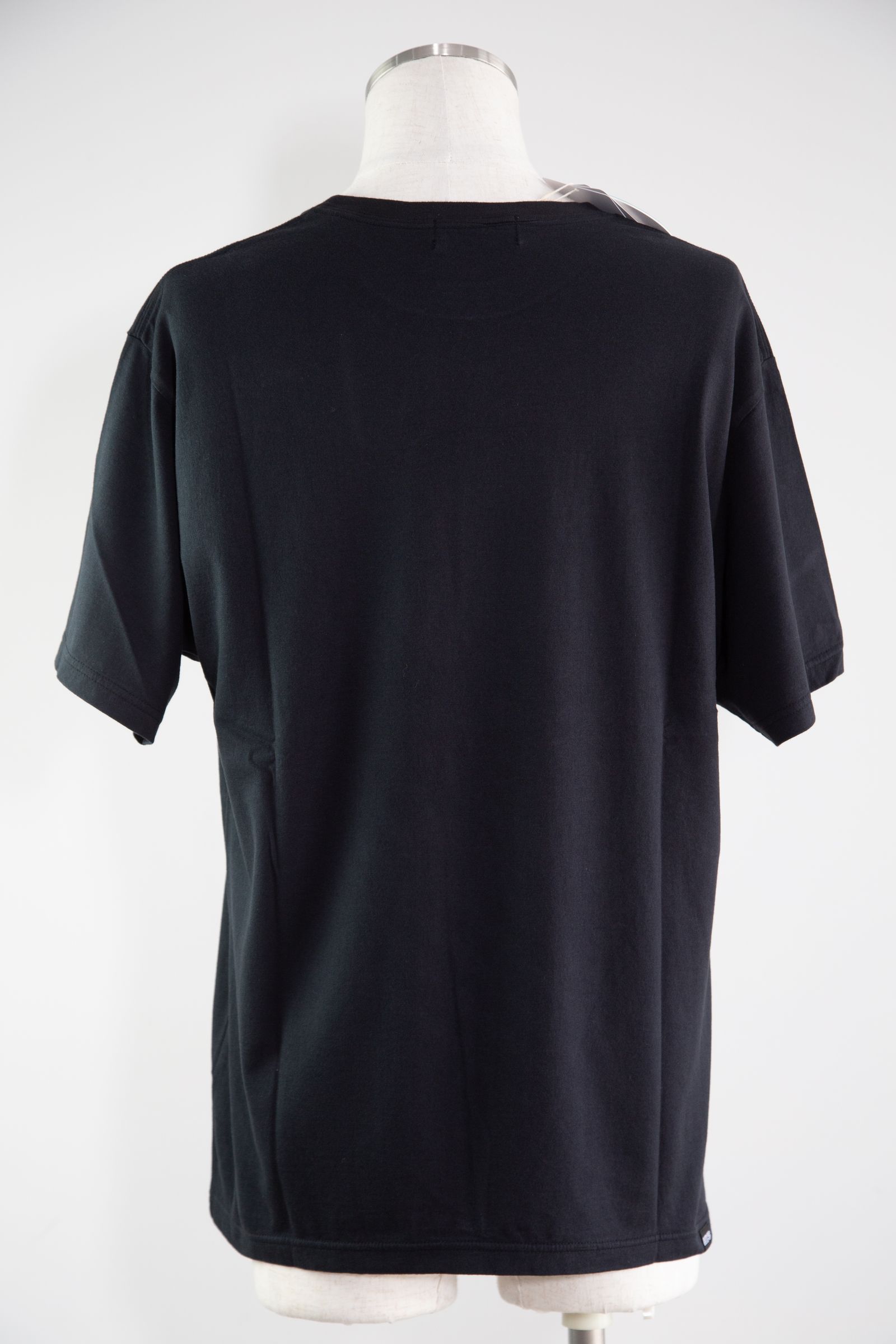 HYSTERIC GLAMOUR　ブラックTシャツ HYSTERIC GLAMOUR - HYSTERIC MOVIE Tシャツ / ブラック | Tempt