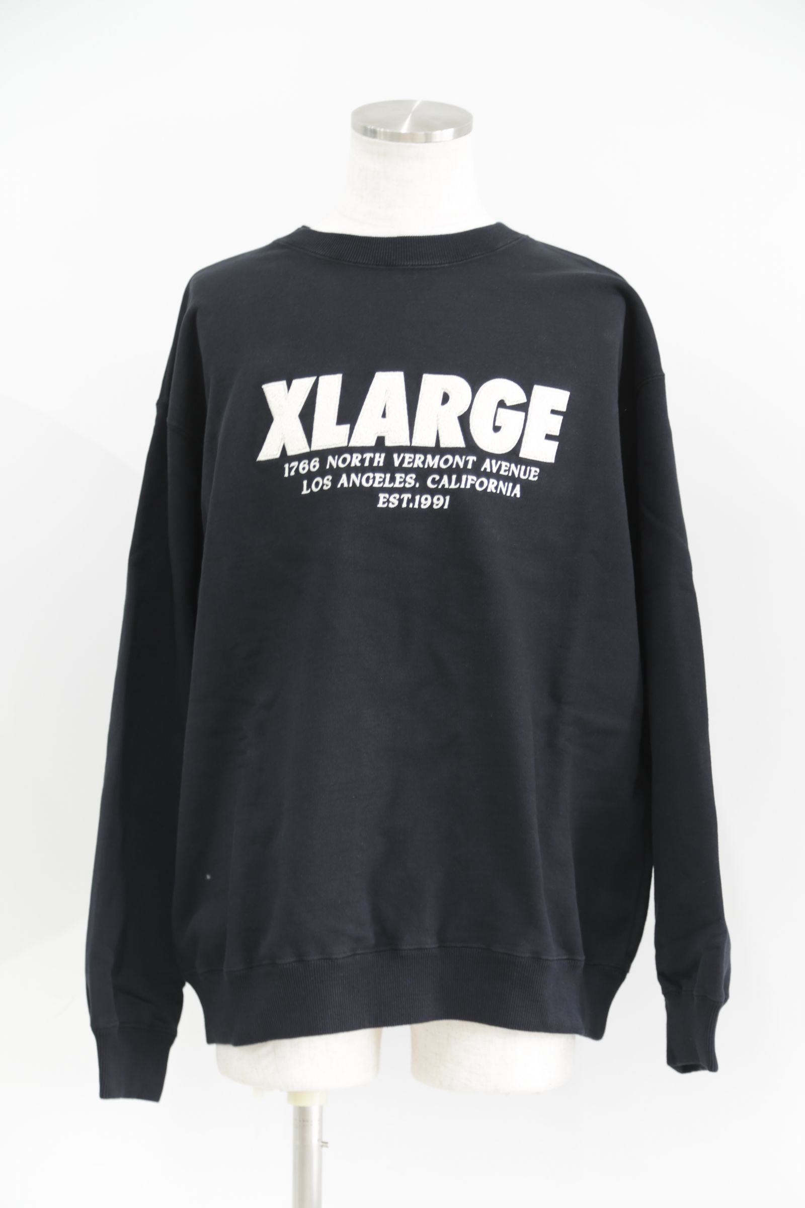 [ラスト1点 サイズM] CHENILLE LOGO CREWNECK SWEATSHIRT / ブラック