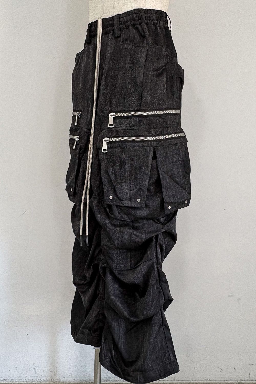 ABSTRACT CARGO TUCK WIDE / ブラック