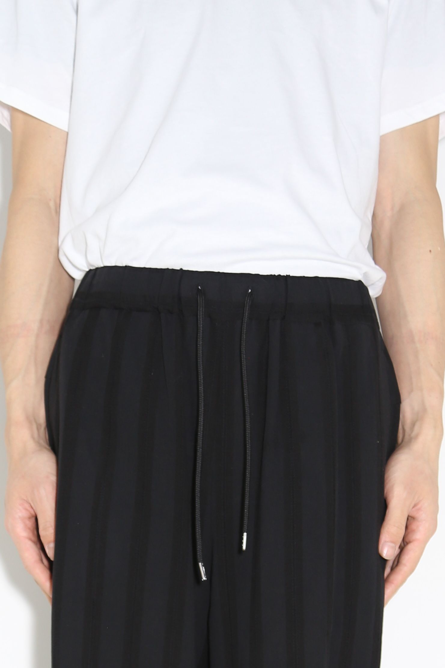 STRIPE LENO CLOTH EASY TROUSERS / ブラック