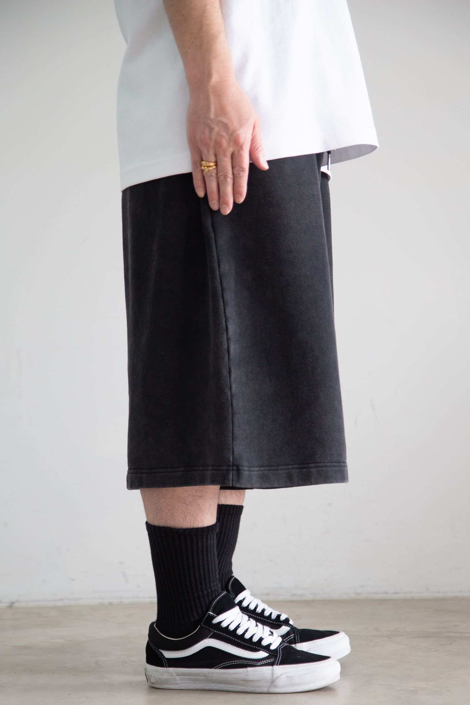 Flight Faded Sweat Shorts / ブラック