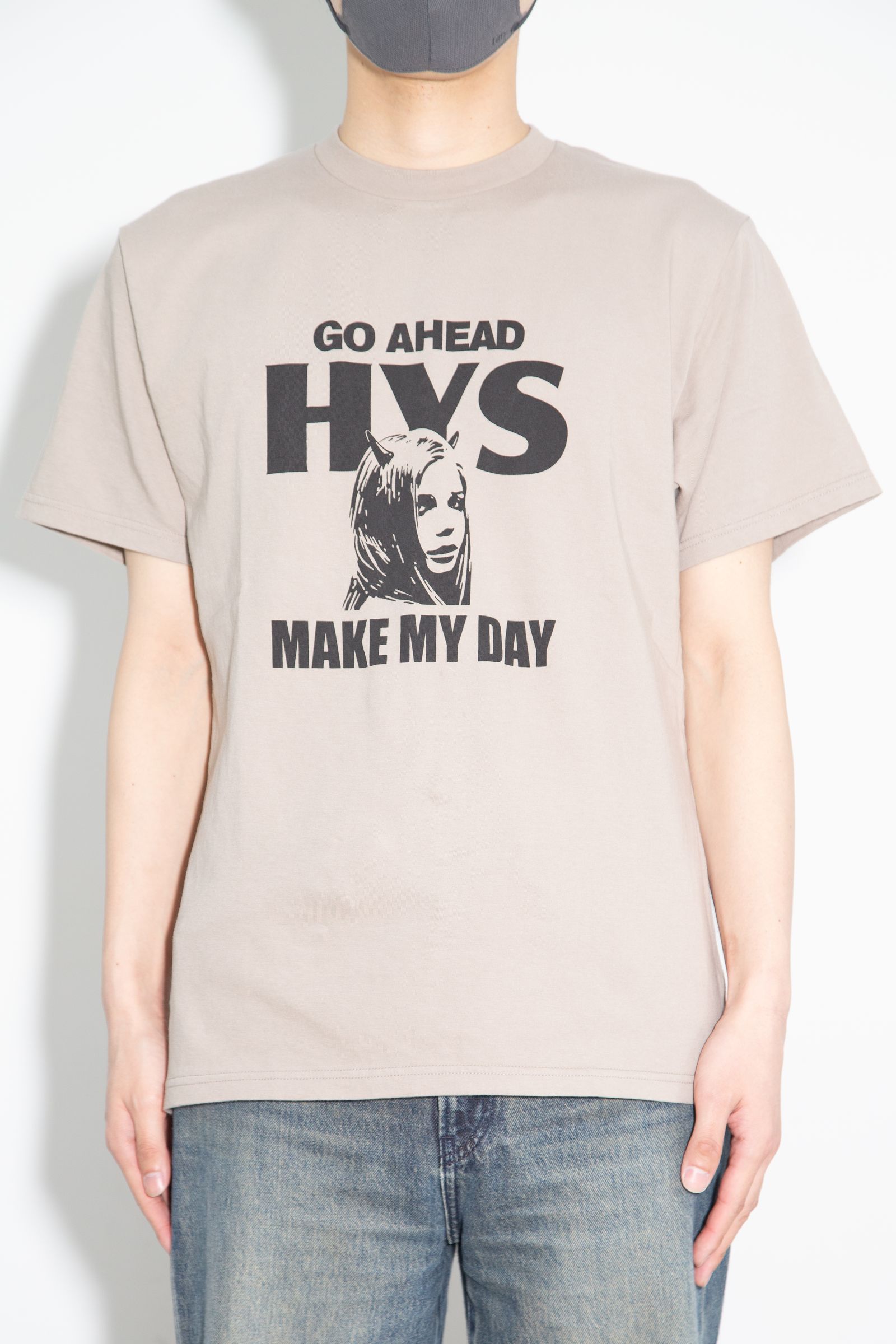 MAKE MY DAY Tシャツ / ベージュ