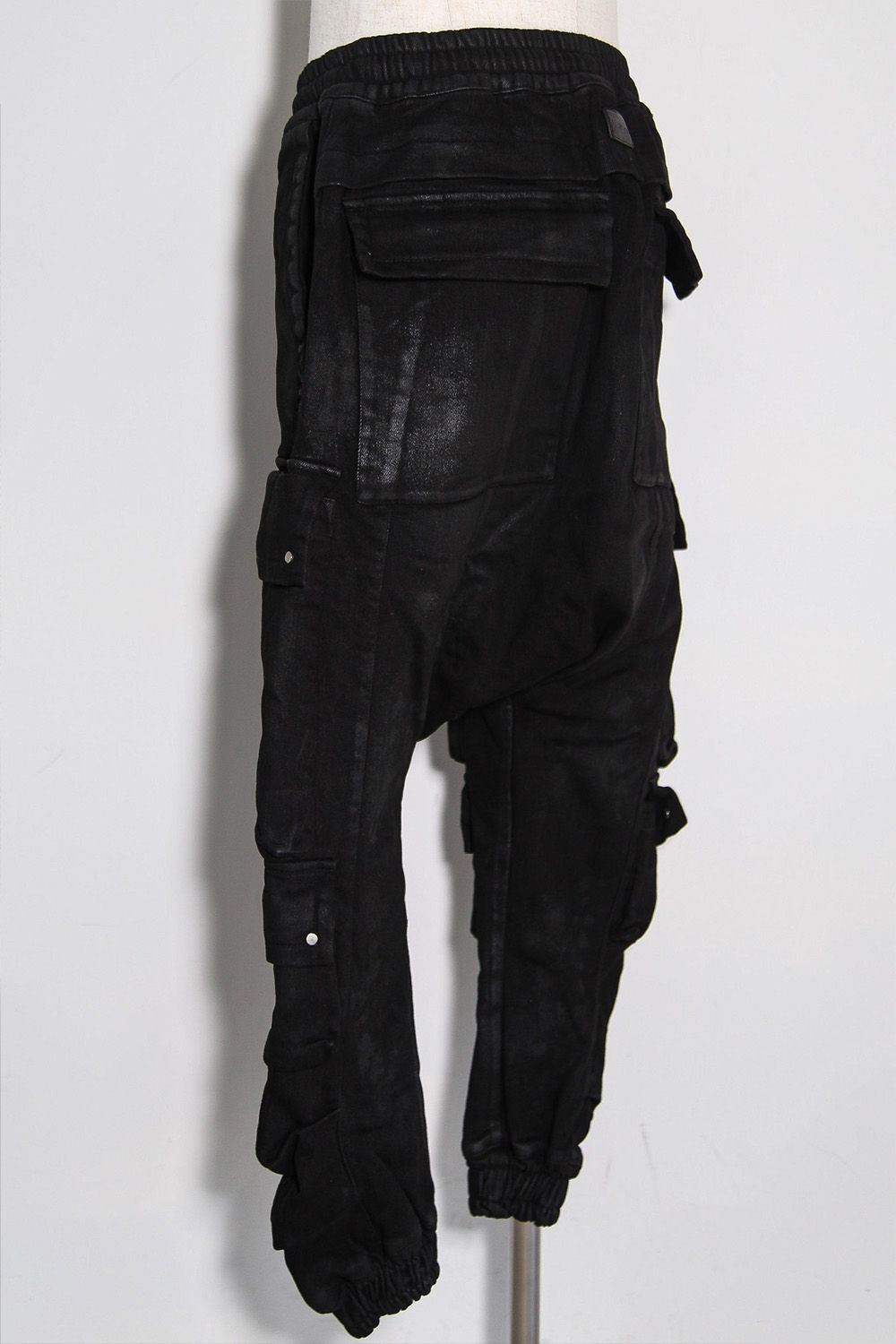 [ラスト1点 サイズ3] 【コーティングあり】サルエルカーゴジョガーパンツ / COATED SAROUEL CARGO JOGGER DENIM / ブラック / ag-12042-1