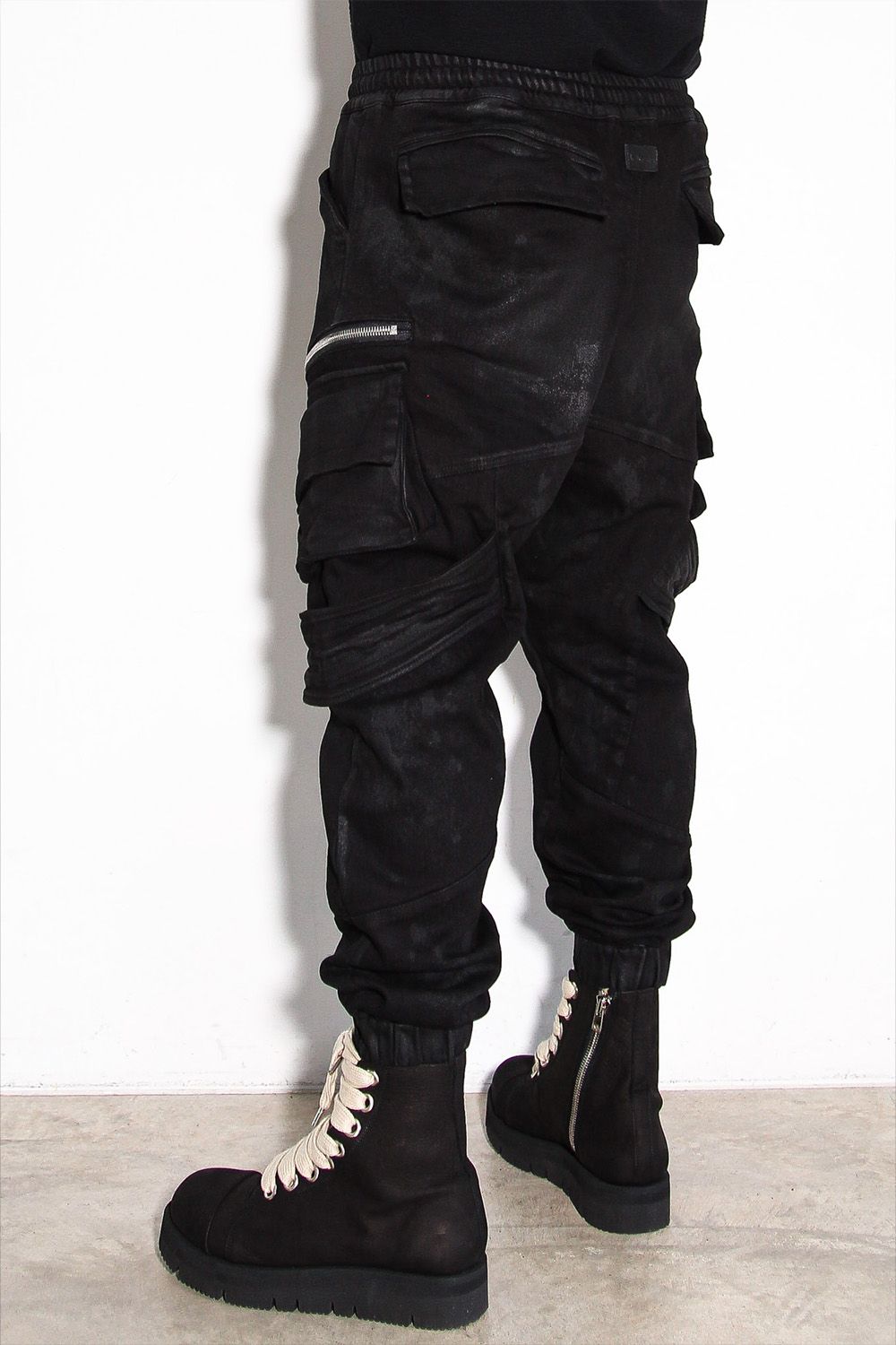 【コーティングあり】ベルトカーゴジョガーデニム / COATED BELT CARGO JOGGER DENIM / ブラック / ag-12064-2