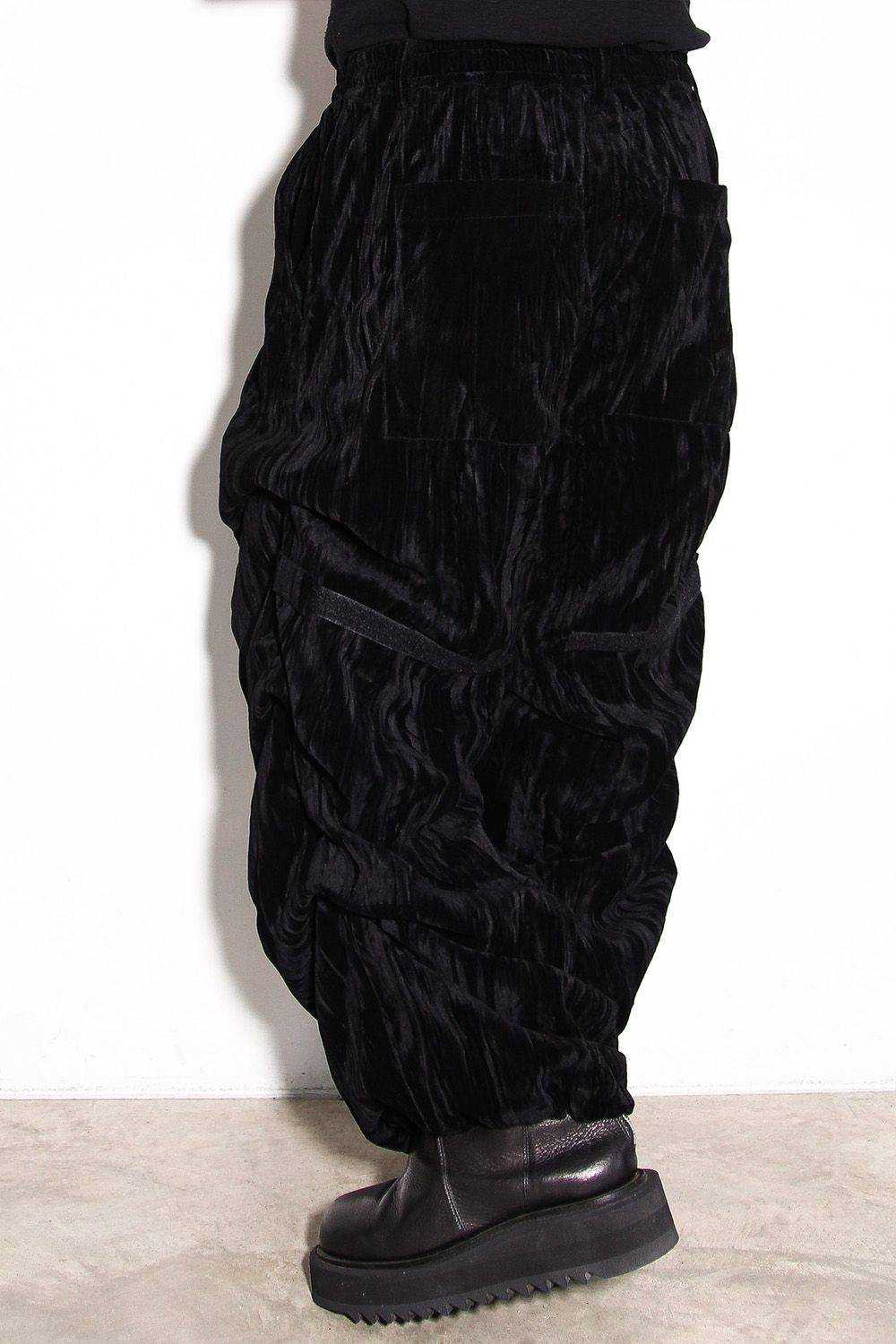 ベロアタックワイドパンツ / TUCK WIDE PANTS / ブラック / ag-12035-1