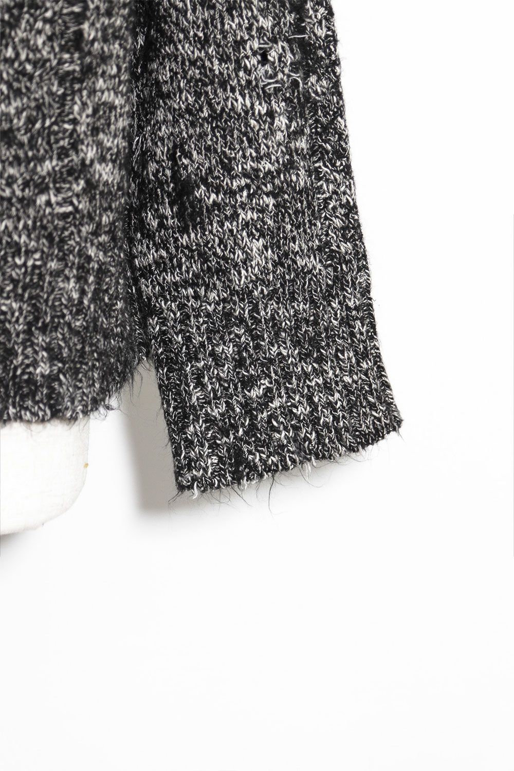 リラックスフィットダメージニット / Damage Knit Top / ブラックミックス / ag-8013