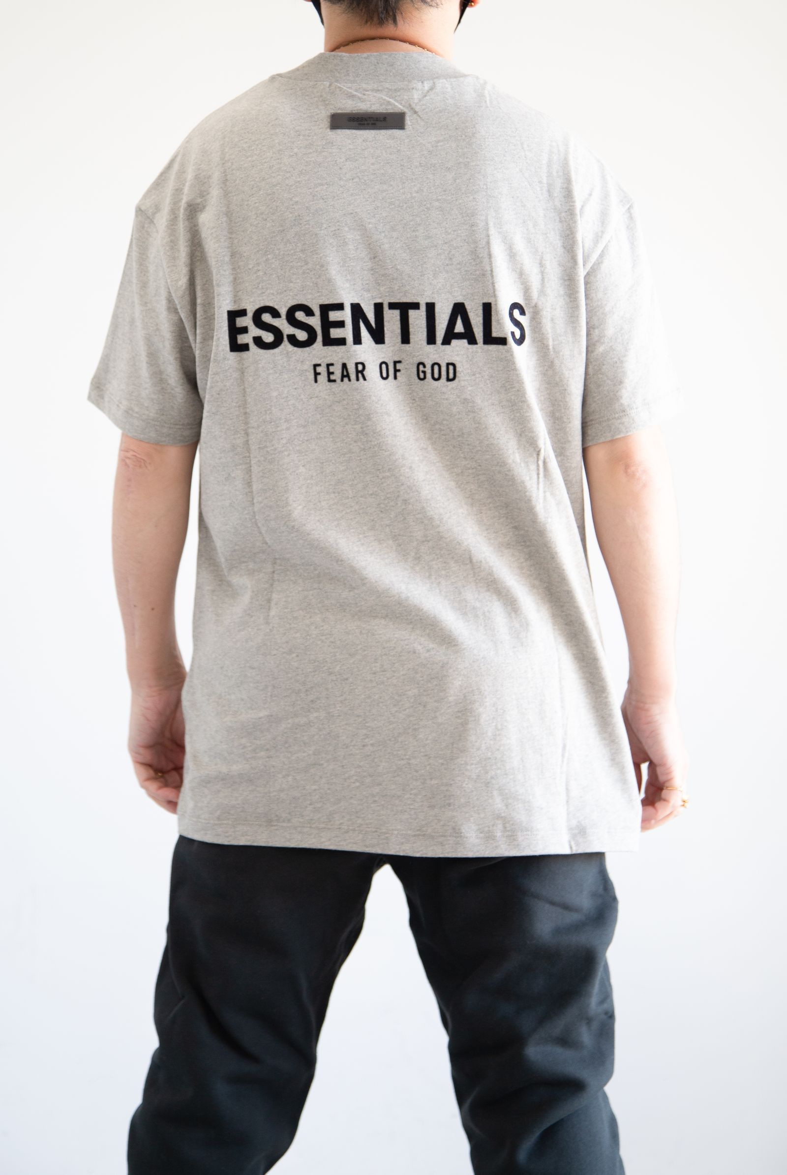 FOG ESSENTIALS - 22SS BACK LOGO S/S TEE / ダークオートミール