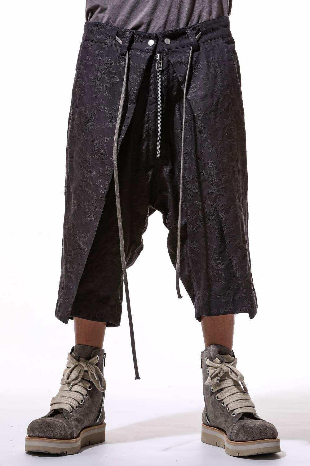 [ラスト1点 サイズ1] ペイズリー袴タックショーツ / Paisley Front Zip Tuck Shorts / ブラック / ag-9061-1