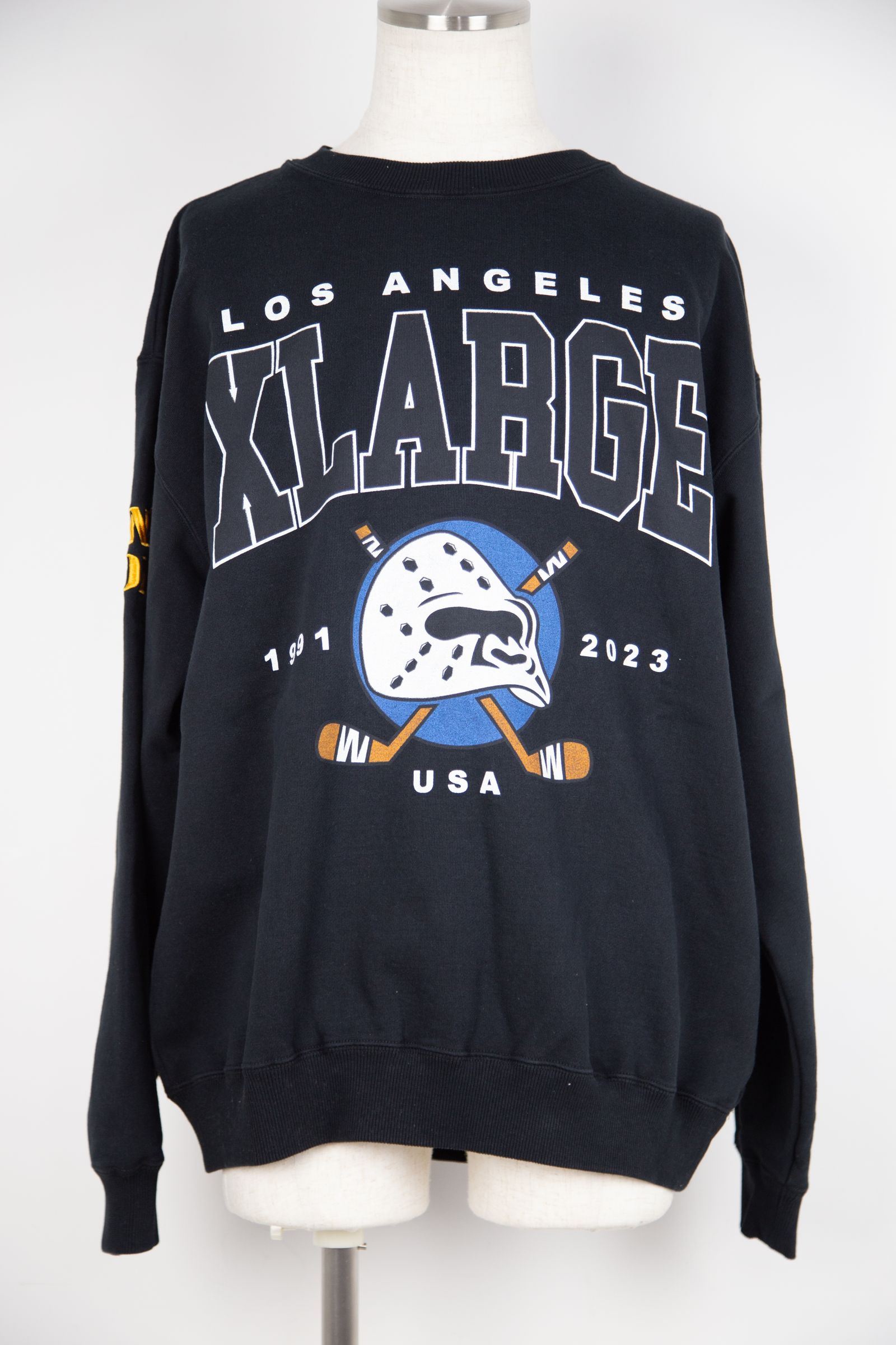 XLARGE - HOCKEY CREWNECK SWEAT / ブラック | Tempt