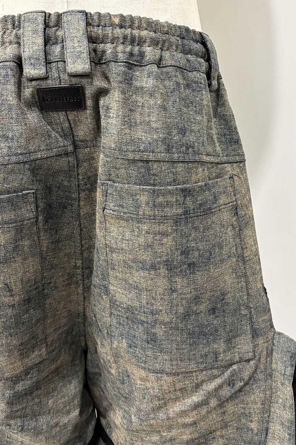 BLENDED SHADES DENIM CARGO TUCK WIDE PT / スチールブルー