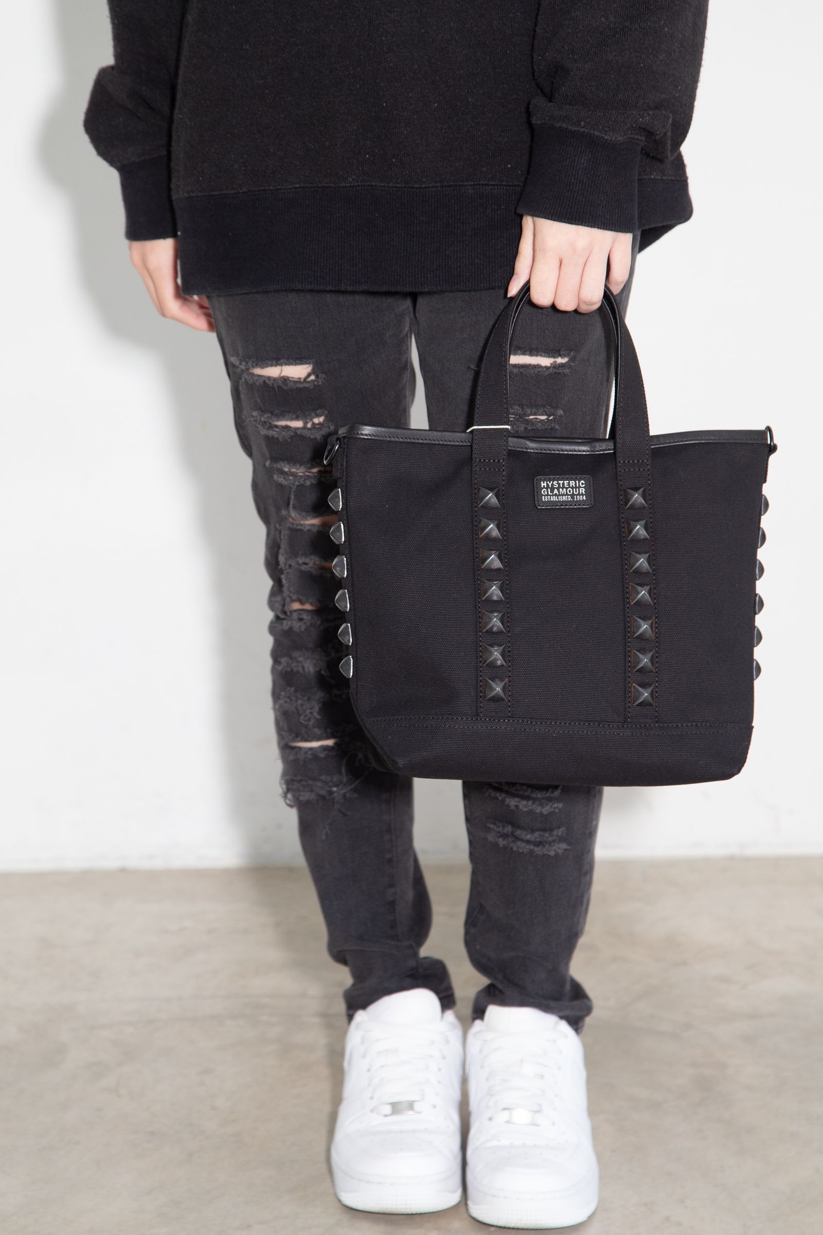 [ラスト1点] STUDS CANVAS クロスボディーバッグ
