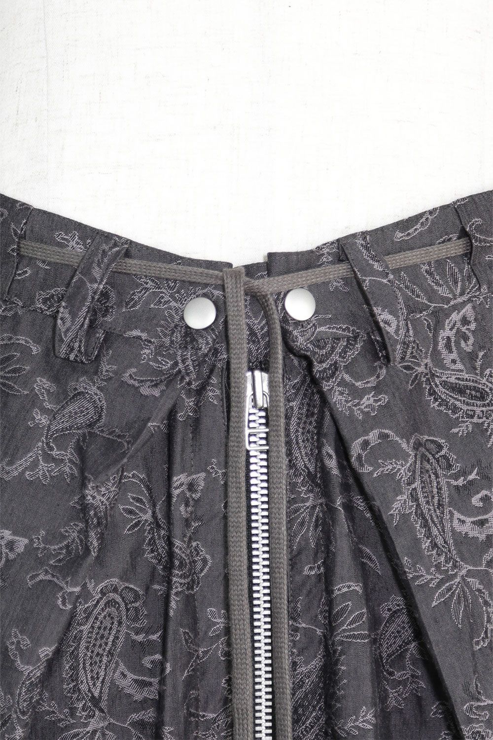 ペイズリー袴タックショーツ / Paisley Front Zip Tuck Shorts / ダークグレー / ag-9061-1