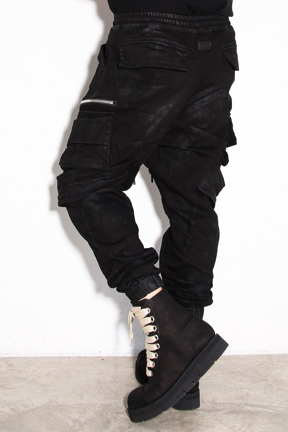 【コーティングあり】ベルトカーゴジョガーデニム / COATED BELT CARGO JOGGER DENIM / ブラック / ag-12064-2