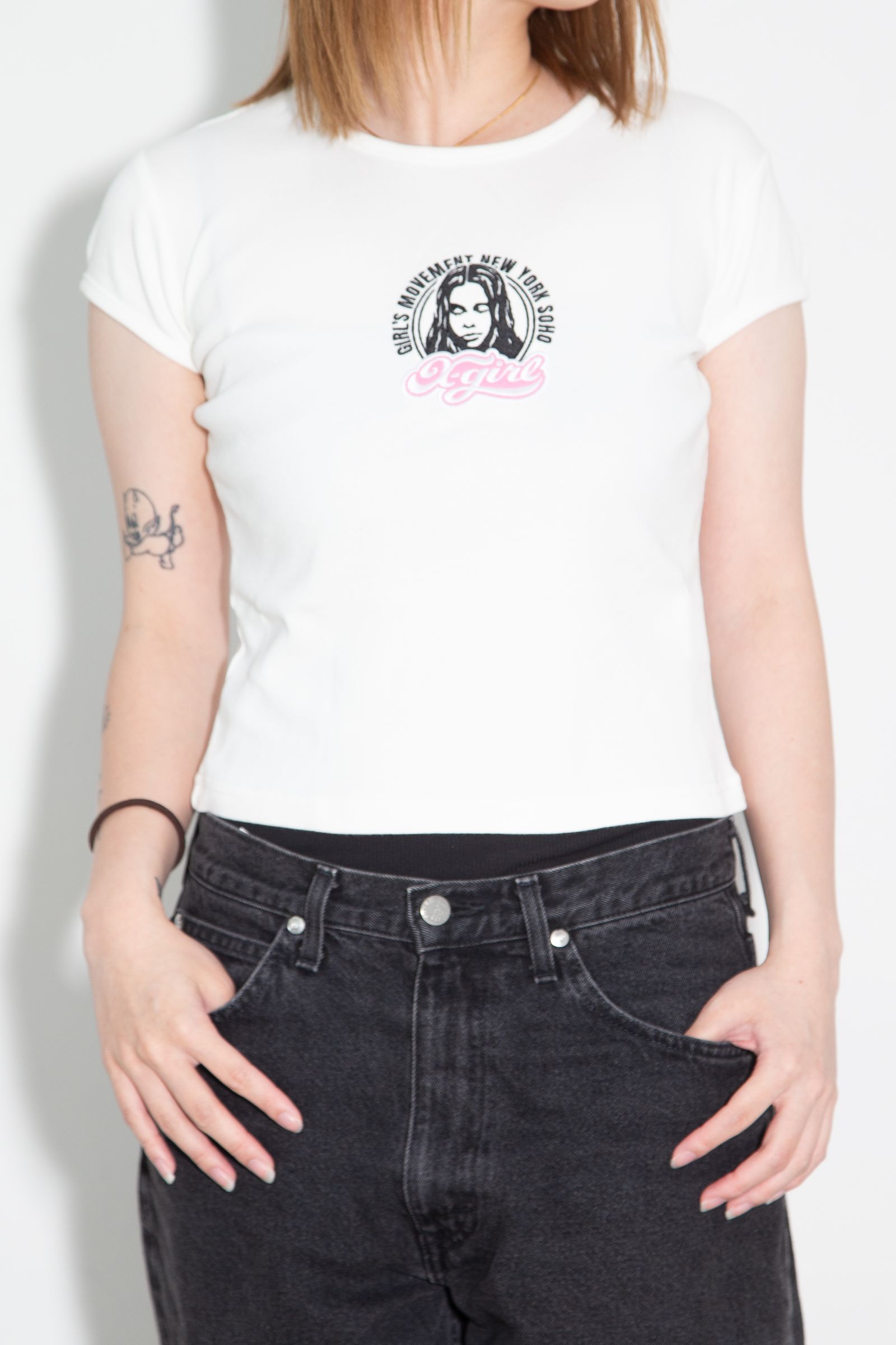 FACE AND LOGO PATCH S/S BABY TEE / ホワイト