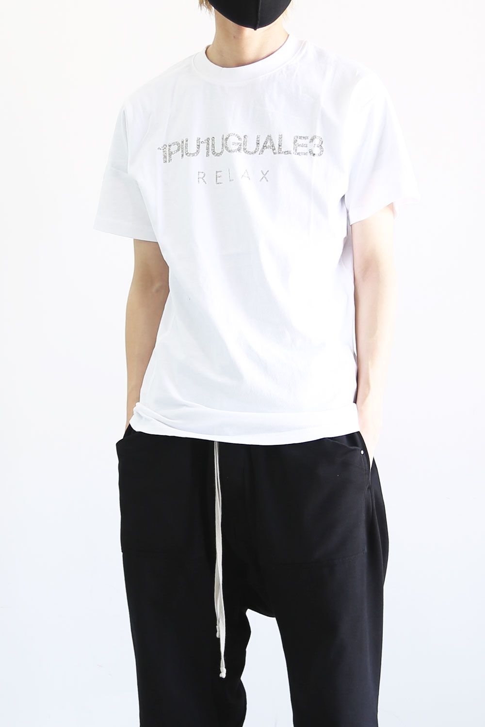 1PIU1UGUALE3 RELAX - ランダムラインストーン半袖Tシャツ