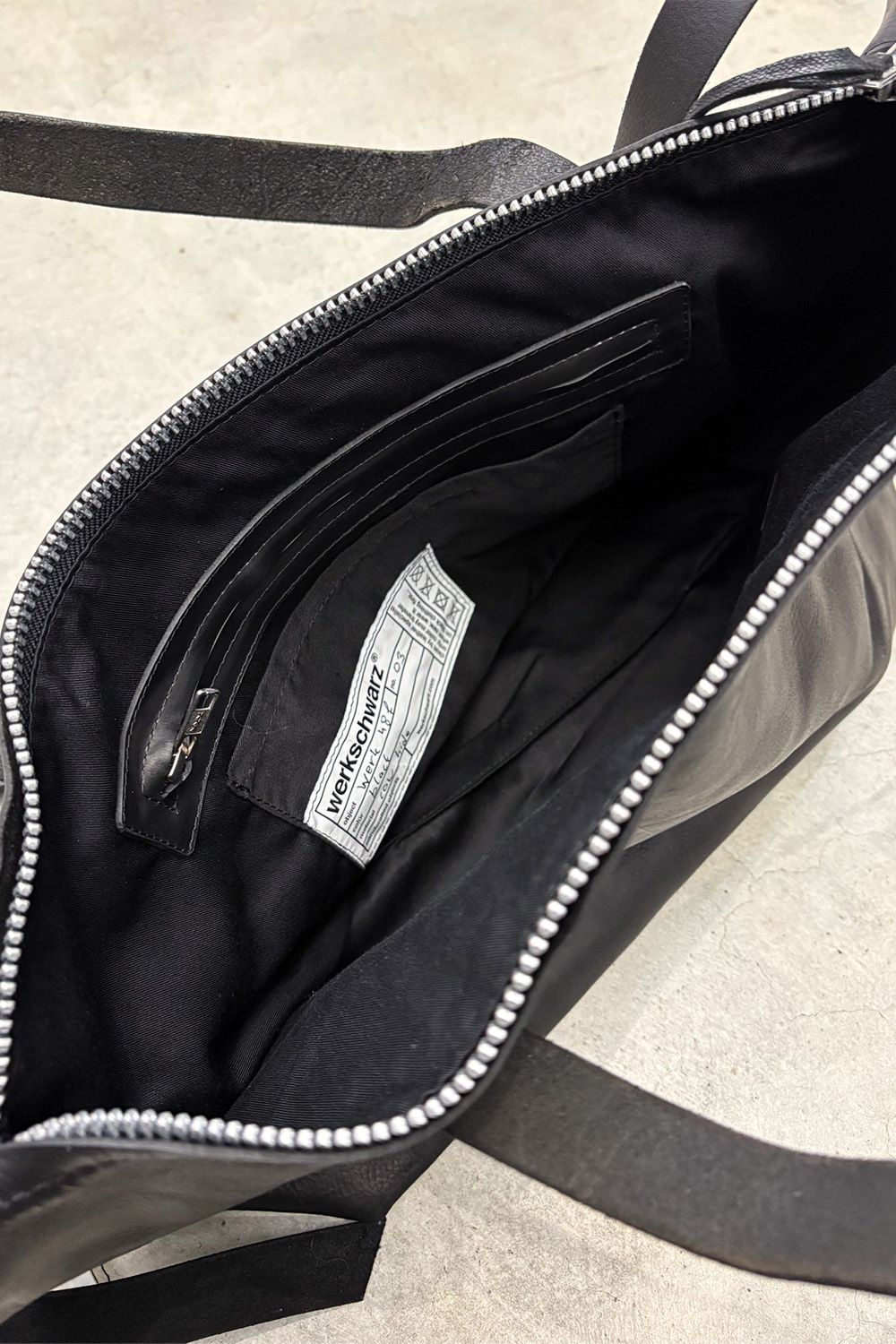 WERK 48 F / ブラック