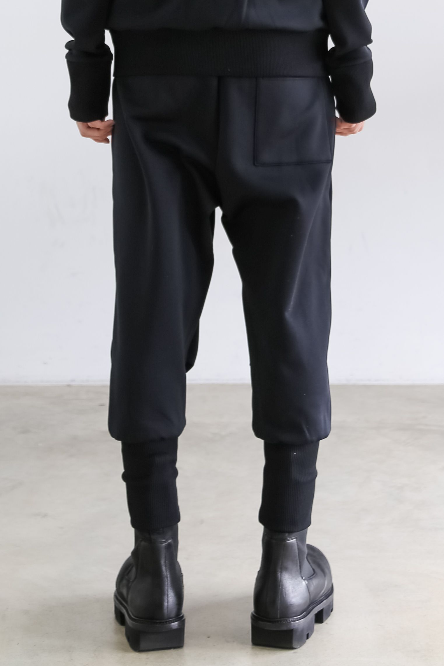 BALLOON JERSEY PANTS / ブラック