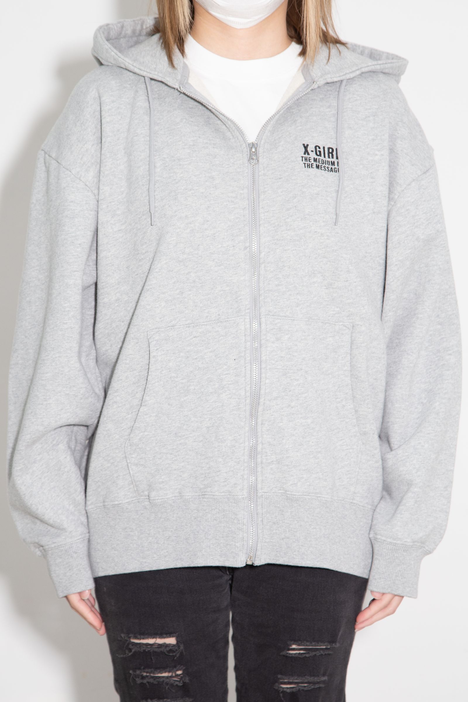 CIRCLE MESSAGE AND FACE ZIP UP SWEAT HOODIE / アッシュ