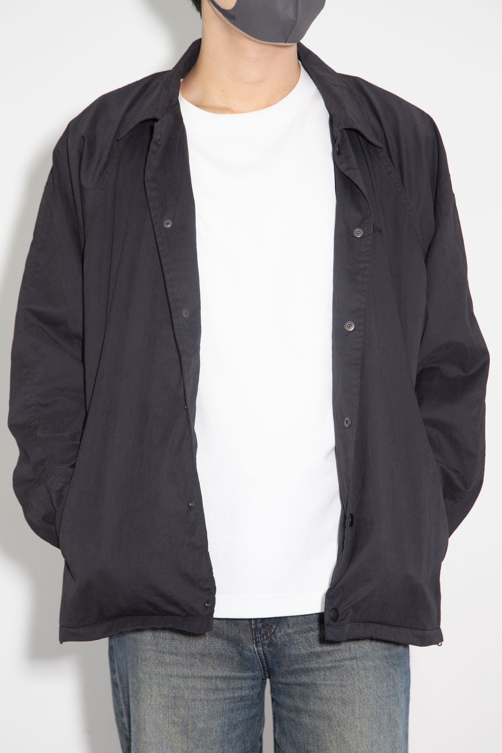PEACH SKIN COACH JACKET / ブラック