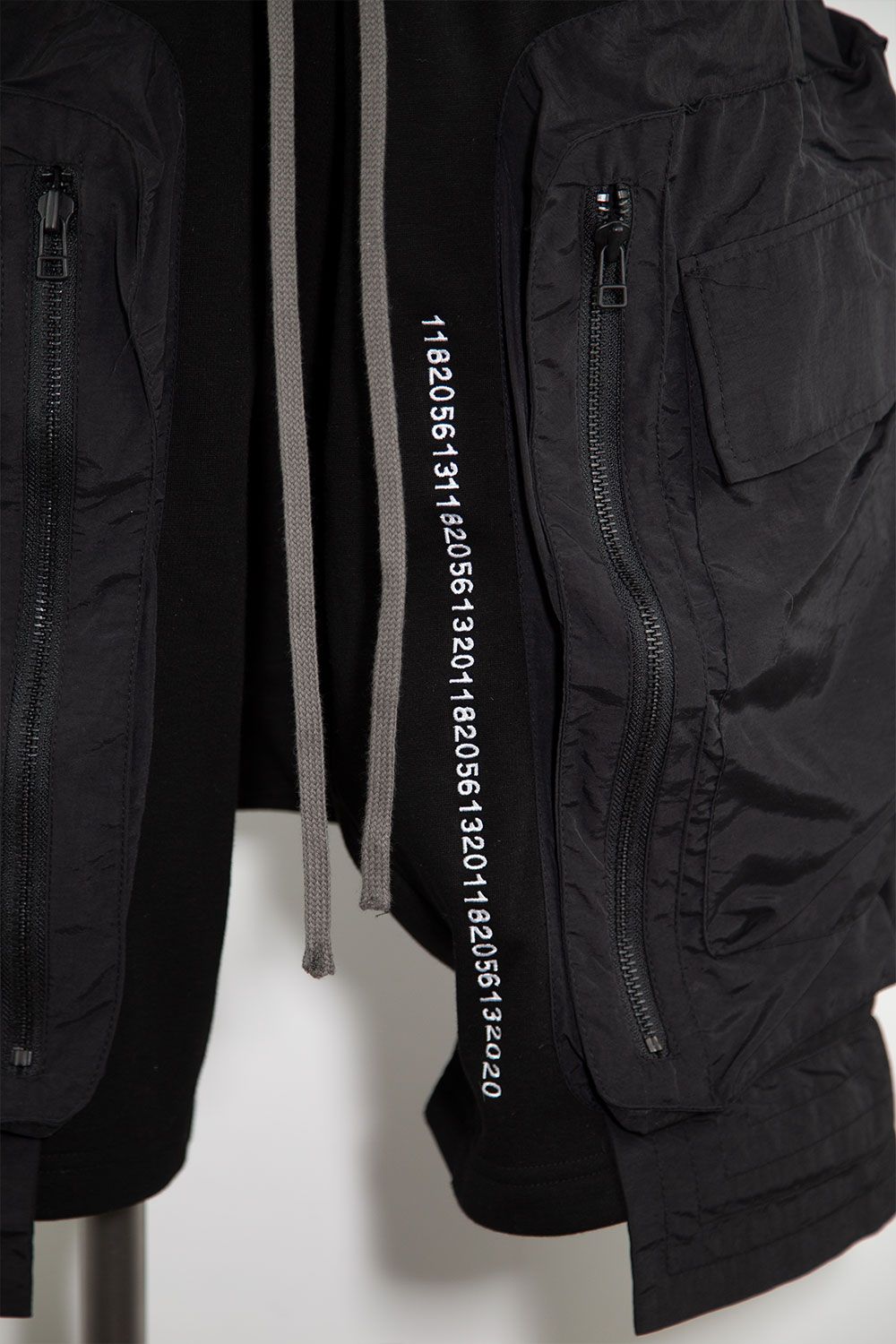 ナイロンコンビボンバーヒートショーツ / Nylon×Bomber Heat Shorts / ブラック