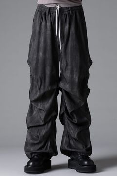 TUCK WIDE / ブラック