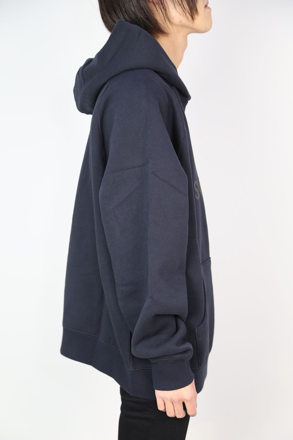 FRONT LOGO HOODIE / ネイビー
