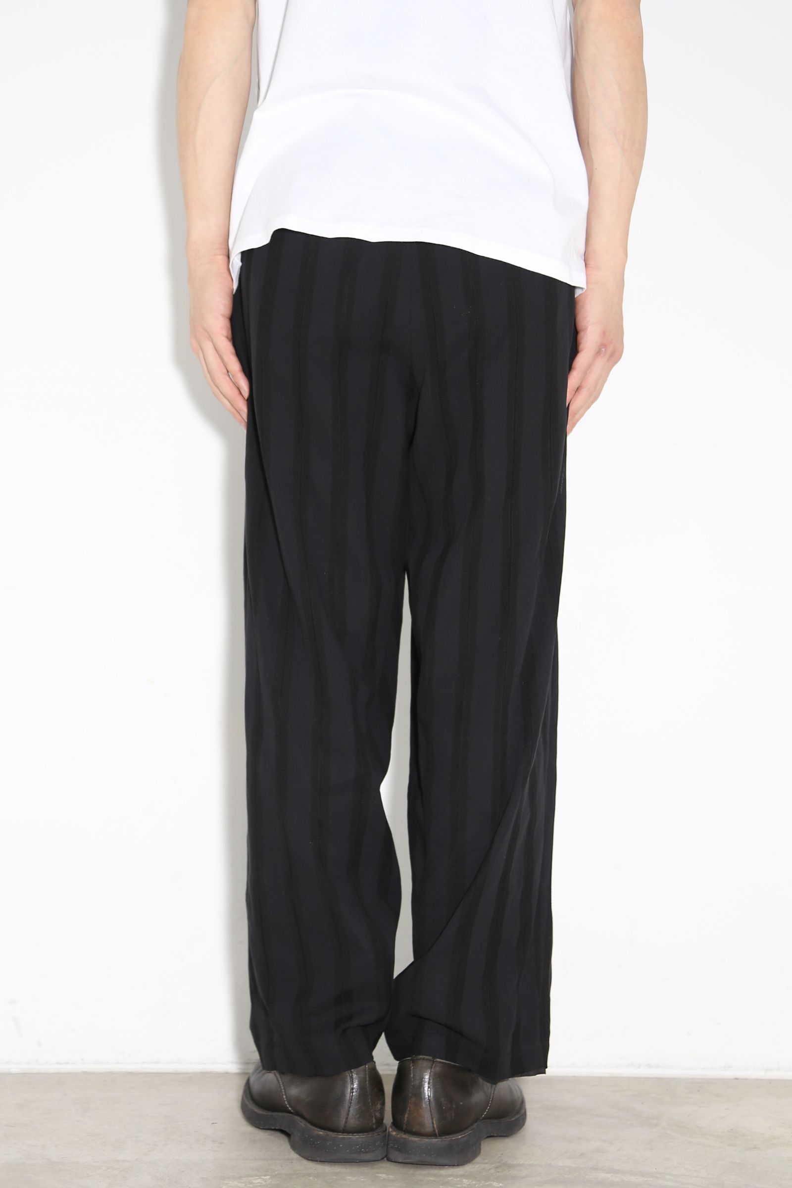 STRIPE LENO CLOTH EASY TROUSERS / ブラック