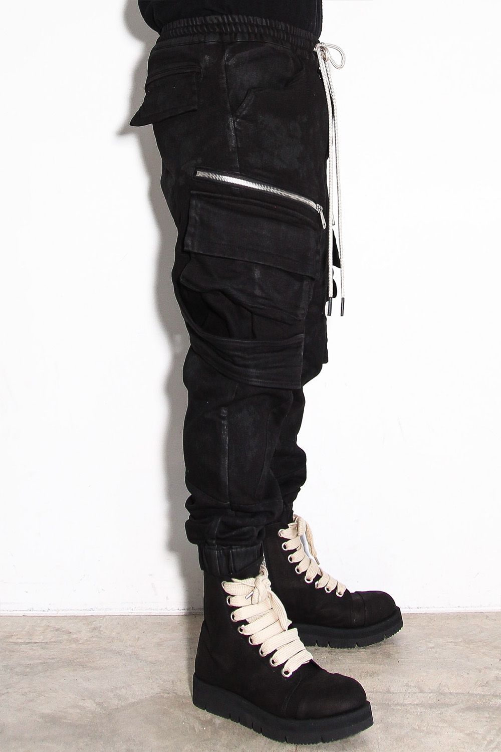 【コーティングあり】ベルトカーゴジョガーデニム / COATED BELT CARGO JOGGER DENIM / ブラック / ag-12064-2