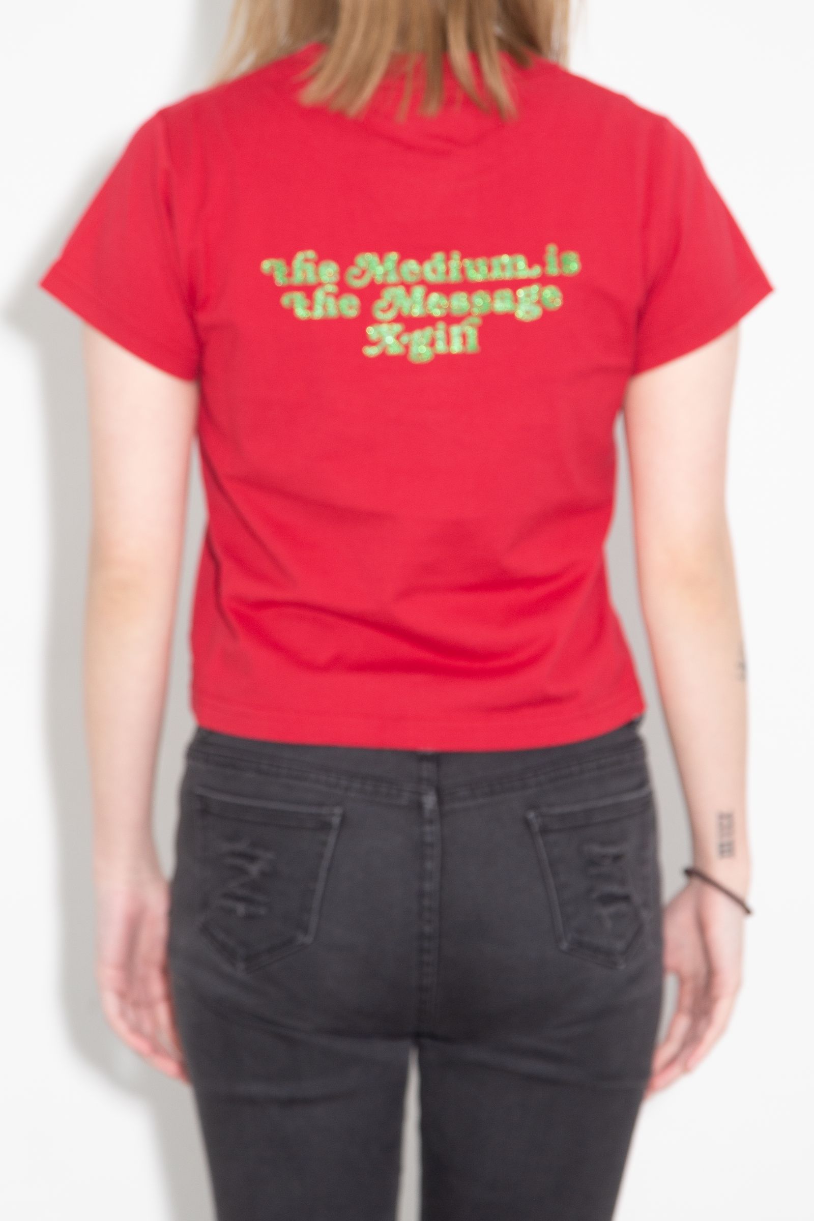 ［ラスト1点 サイズM］GLITTER LOGO AND FACE S/S BABY TEE / レッド