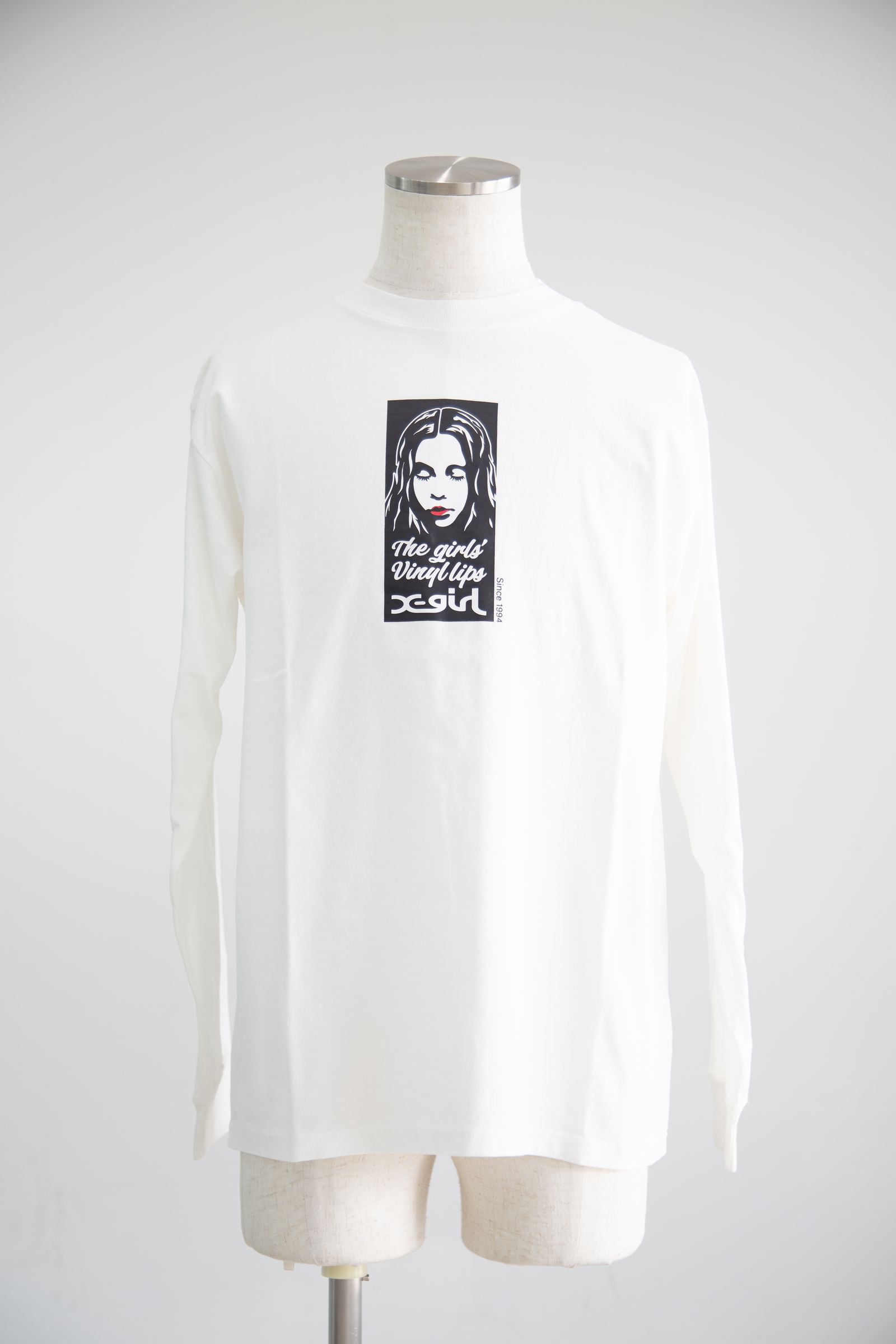 VINYL LIP FACE L/S TEE / ホワイト