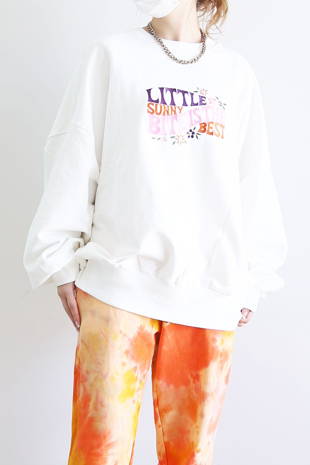 little sunny bite is the best stiched sweat / ホワイト | Tempt