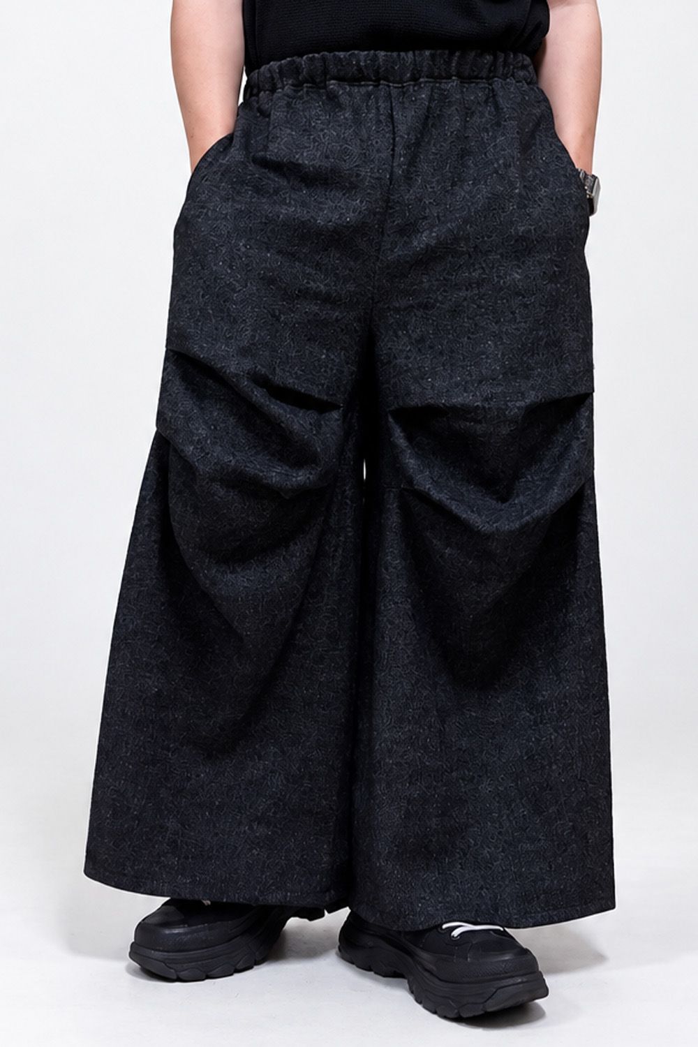 ［ラスト1点 サイズ1］Knee-Tucked Easy Pants / ダークグレー