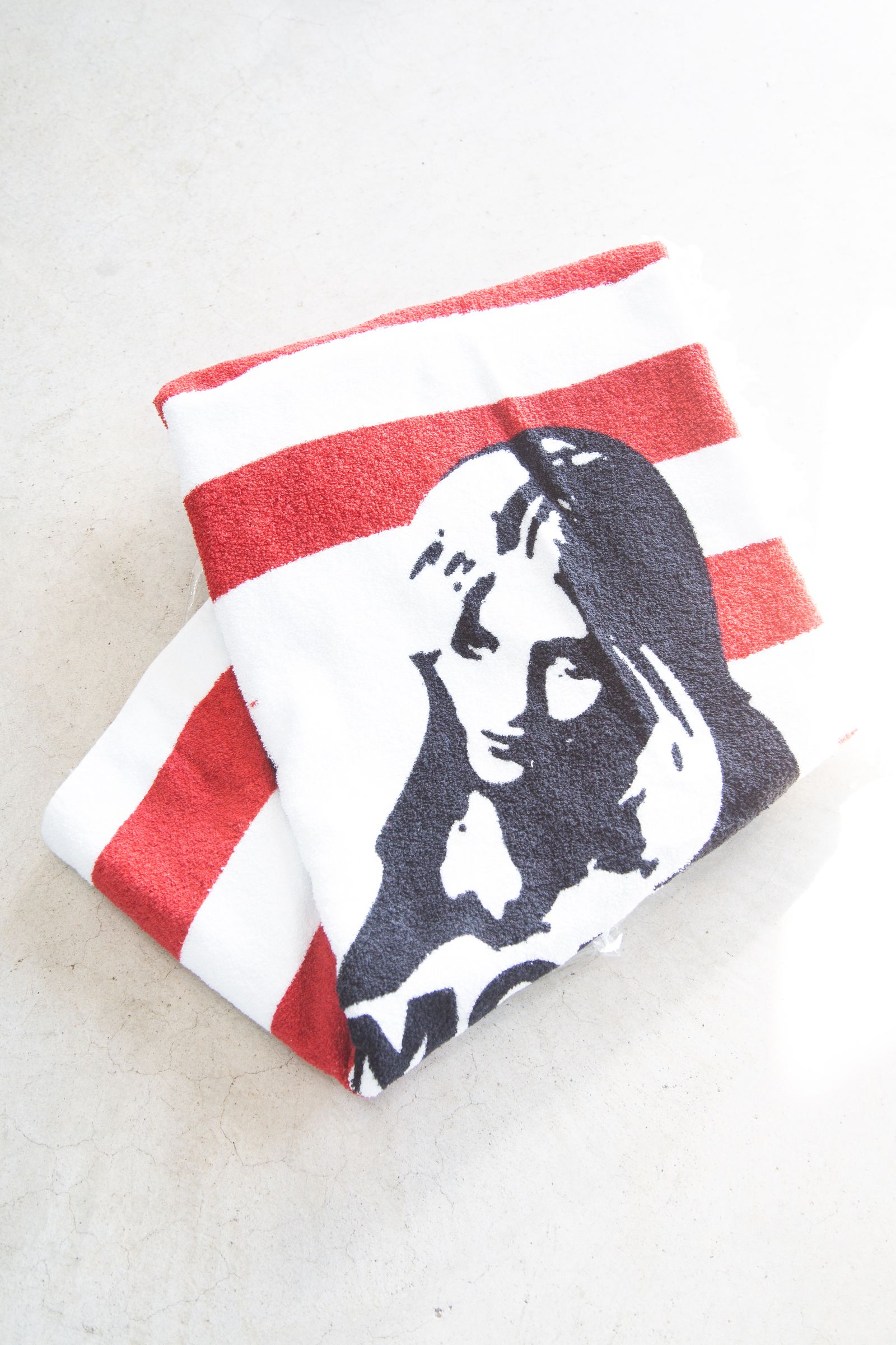 HYSTERIC GLAMOUR - FLAG WOMAN ビーチタオル | Tempt