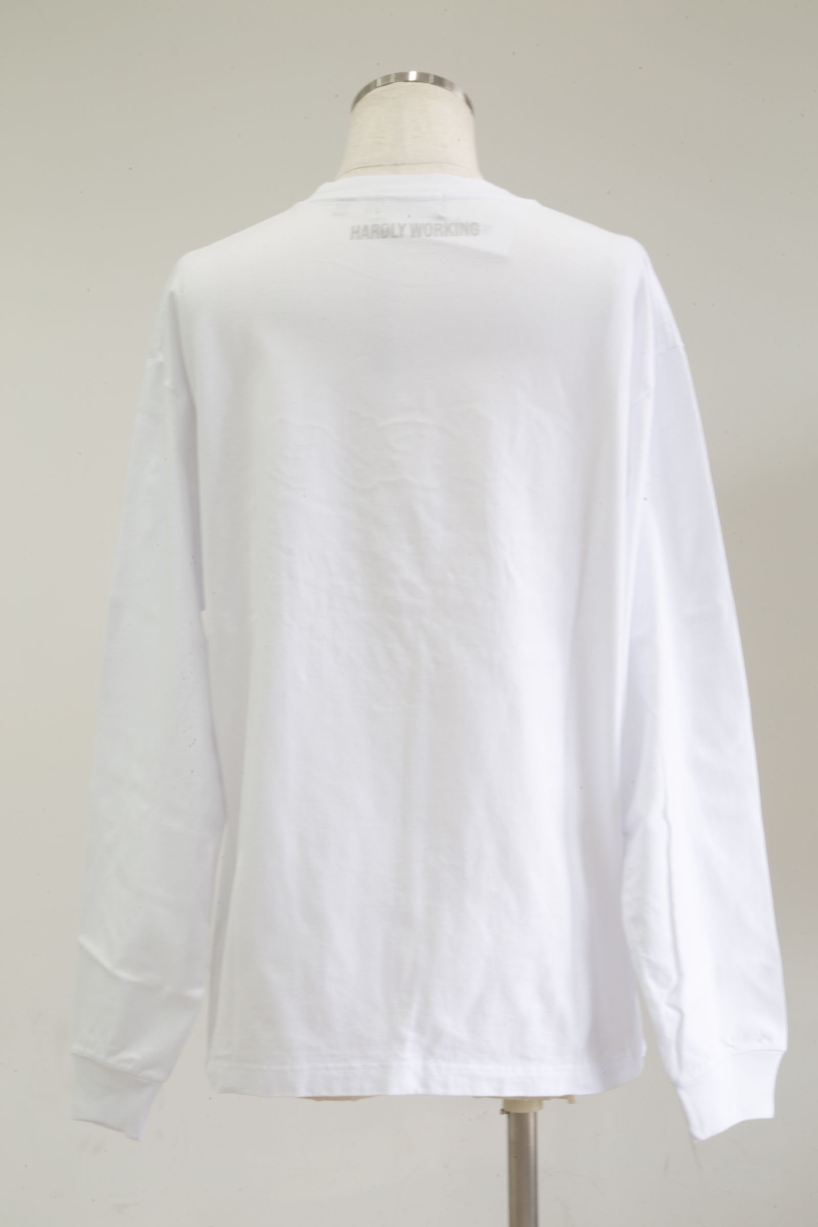 XL TAGGING L/S TEE / ホワイト