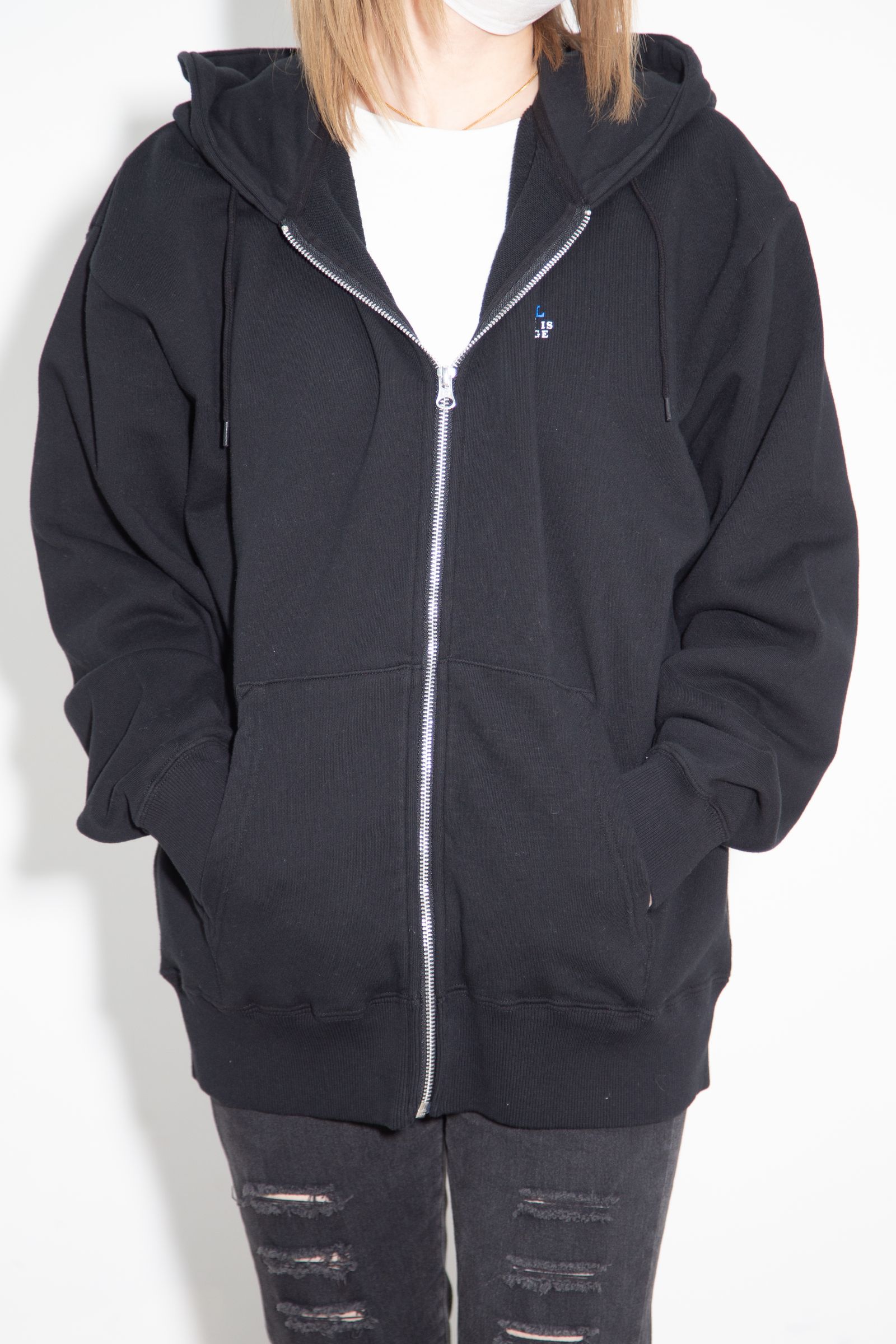 CIRCLE LOGO AND FACE ZIP UP SWEAT HOODIE / ブラック