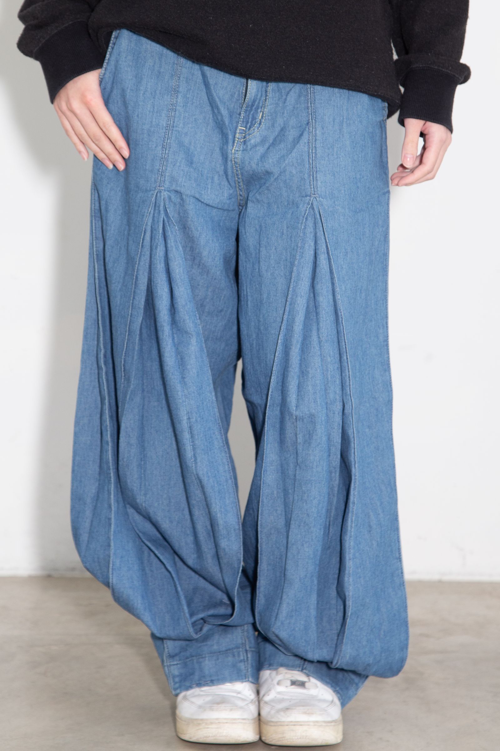 綿麻デニムタックパンツ / ライトインディゴ