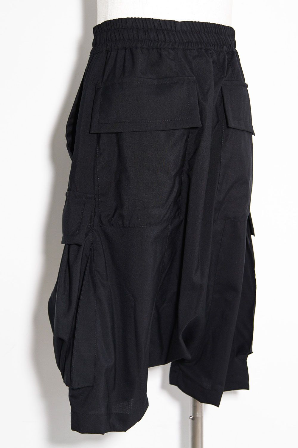 サマーウールタックポケットショーツ / Tuck Pocket Shorts / ブラック / ag-9069-1