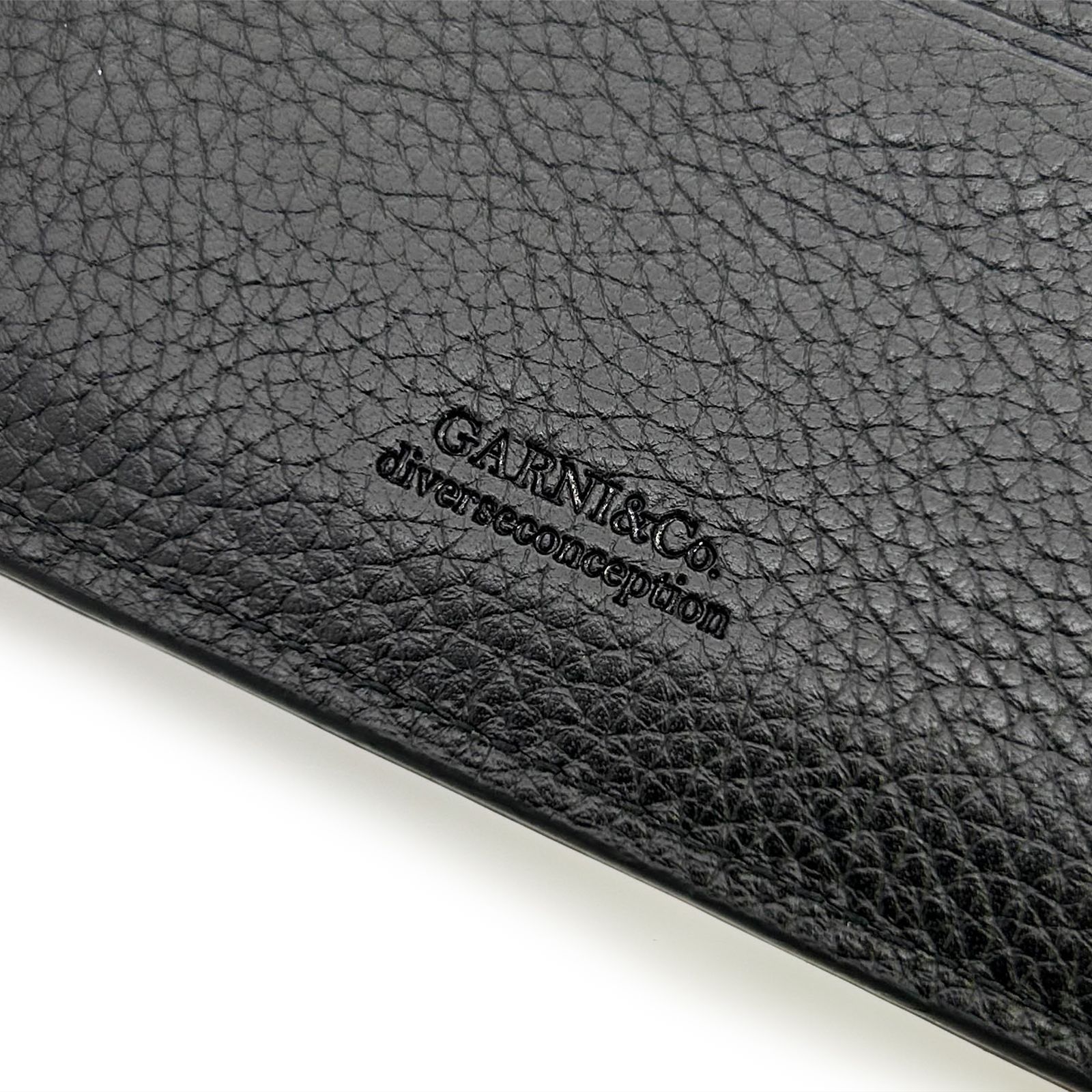 Triangle Mini Fold Wallet / ブラック