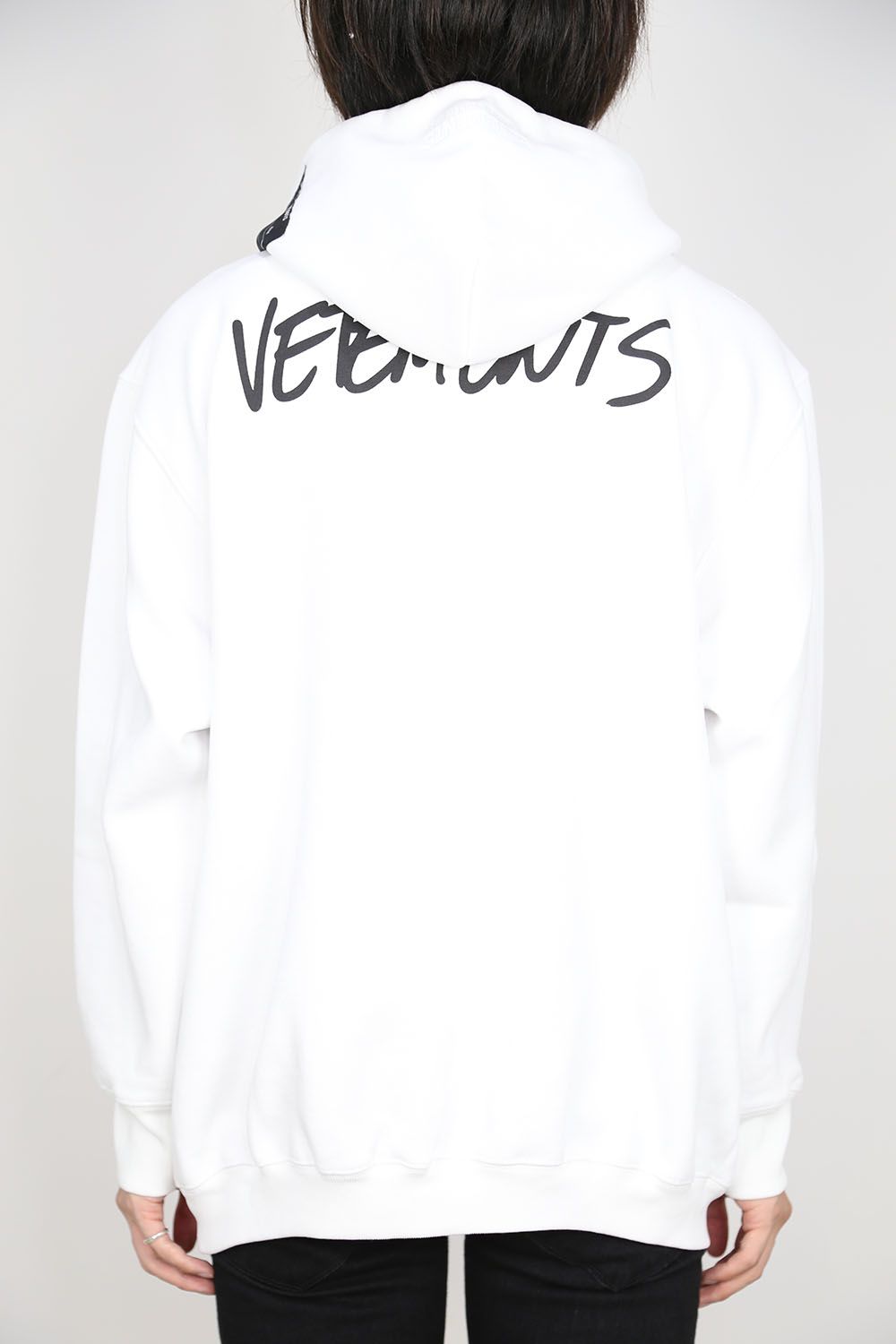 VETEMENTS - WRITTEN LOGO HOODIE / ホワイト | Tempt